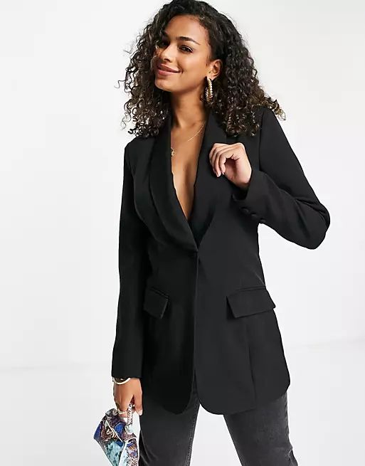 In The Style x Lorna Luxe contrast lapel fitted longline blazer dress in co ord black | ASOS (Global)