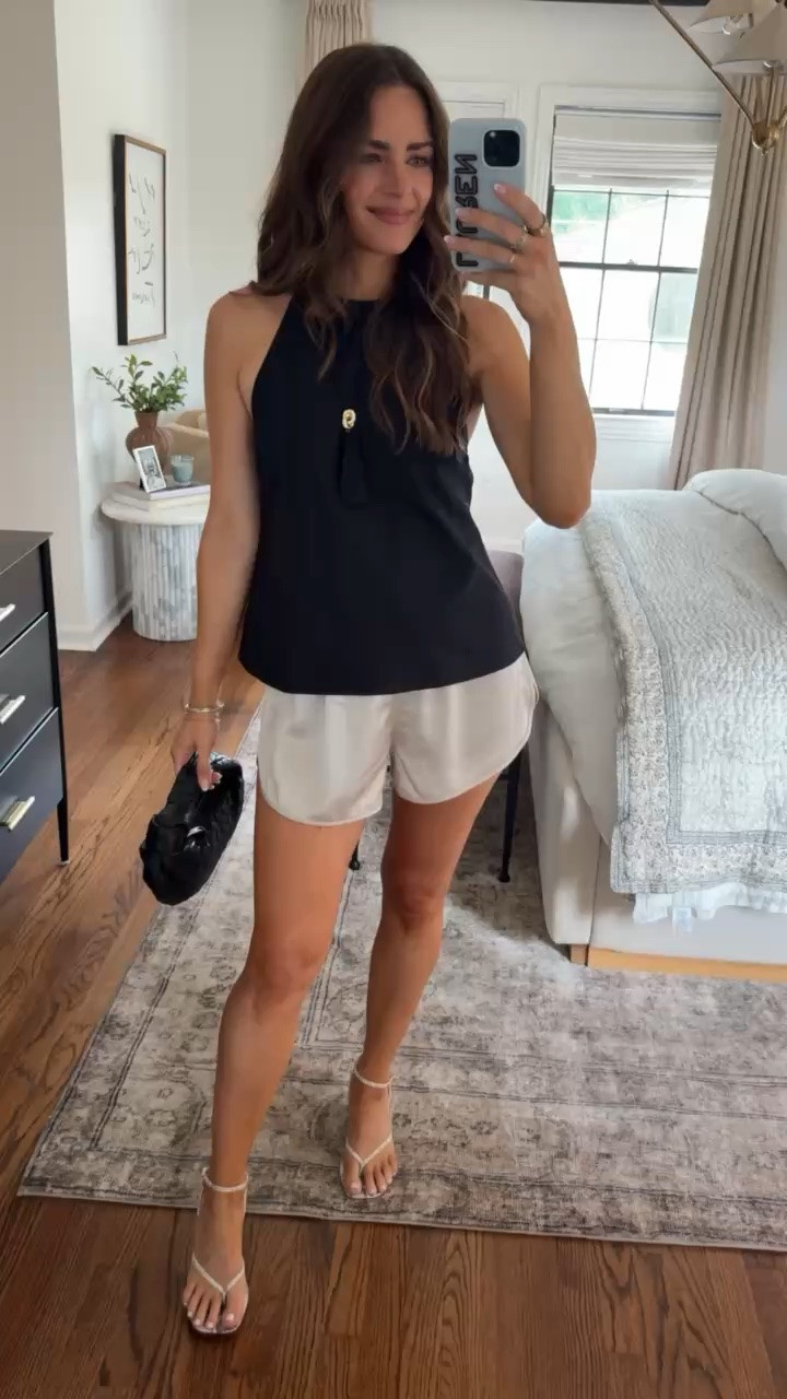 ARITZIA SUMMER SALE HAUL✨
Satin Boxer Style Short - S

#LTKvlog #LTKootd #LTKSaleAlert