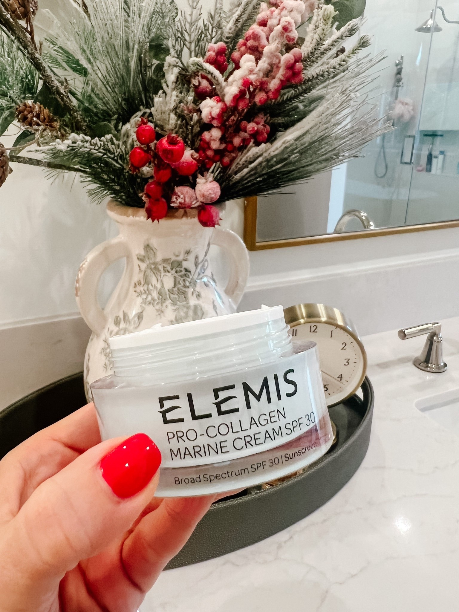 Elemis Marine Cream w SPF 30

That’s one reason I really like this product because it contains sunscreen.

#LTKBeauty #LTKmorningroutine #LTKselfcare