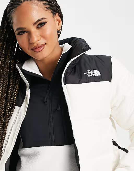 The North Face Cropped Saikuru jacket in white Exclusive at ASOS | ASOS (Global)