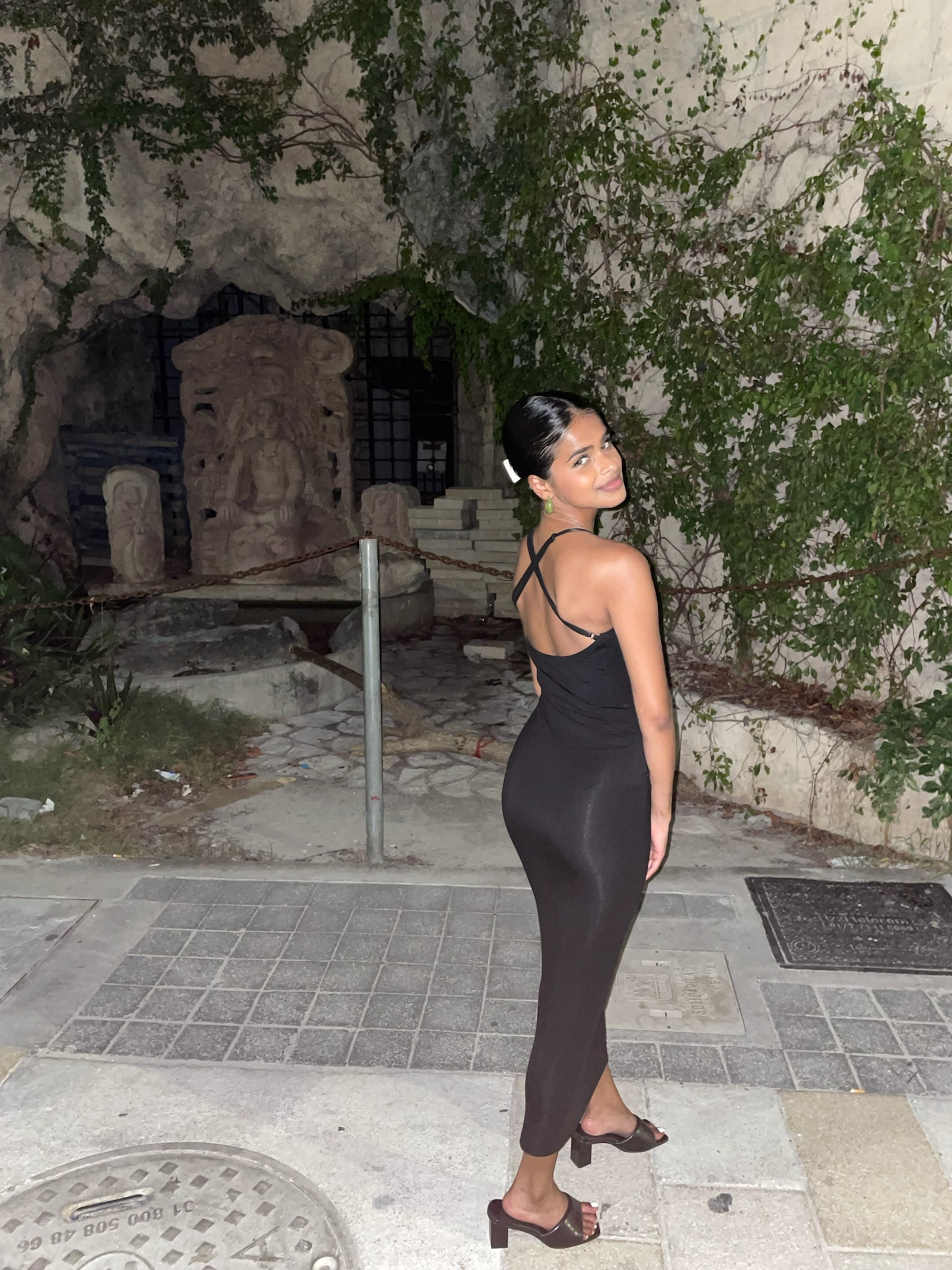 🖤🖤🖤

#LTKunder50 #LTKtravel #LTKbeauty