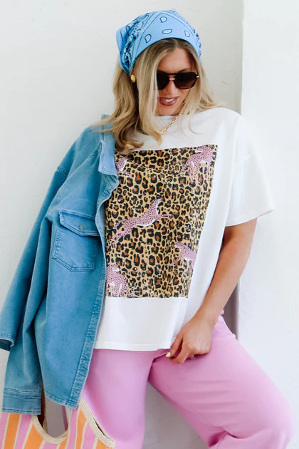 Pink Cheetah White Short Sleeve Tee | The Willow Tree