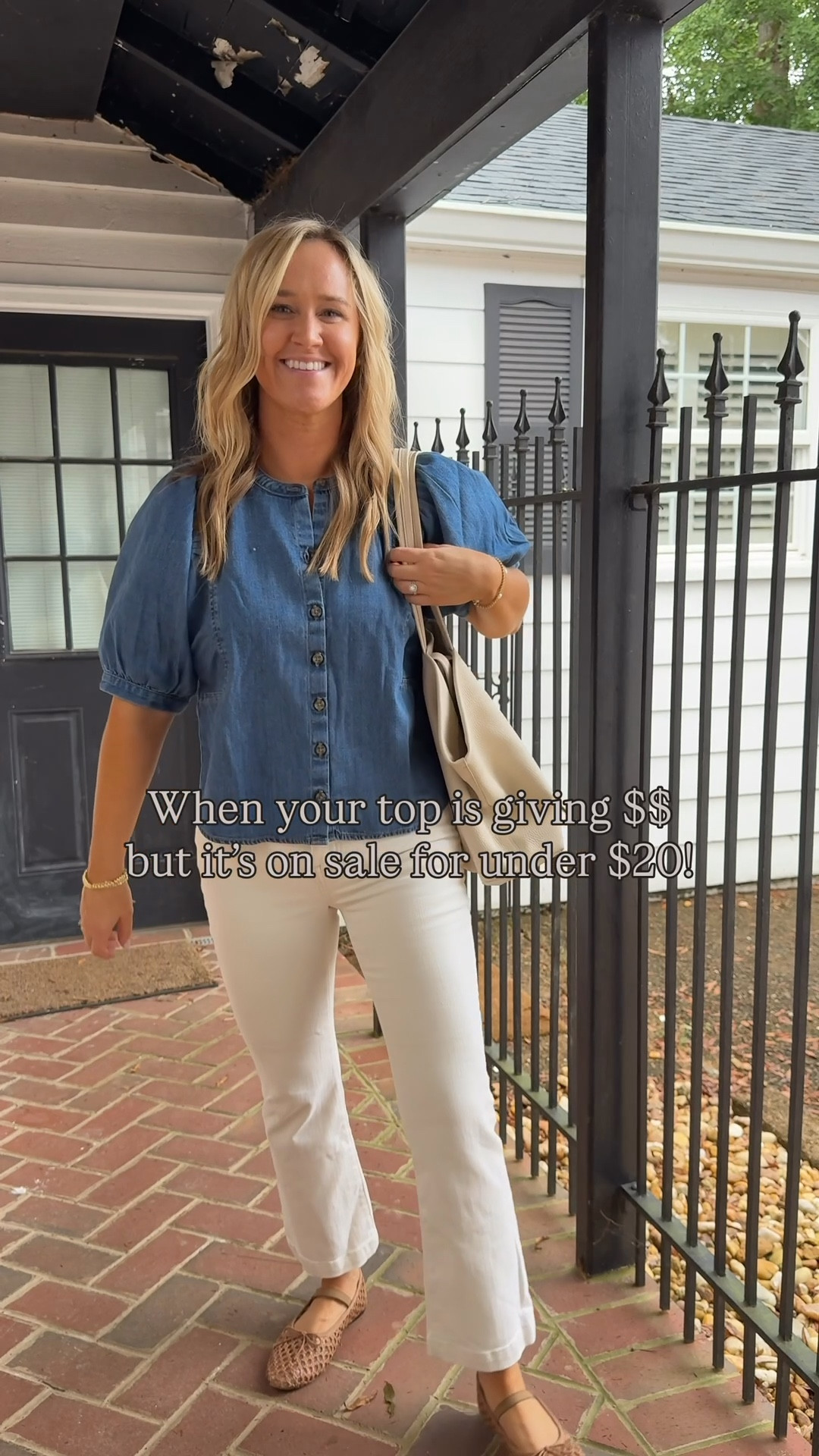 Top- tts, wearing a small
Pants- tts, 27 petite (I’m 5’3”)
Shoes- tts