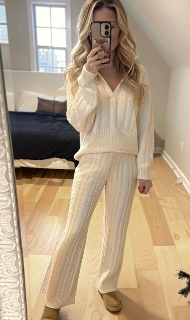 Need affordable lounge wear? Walmart has it. Size up for a more relaxed fit.

#LTKSaleAlert #LTKdayinmylife #LTKootd