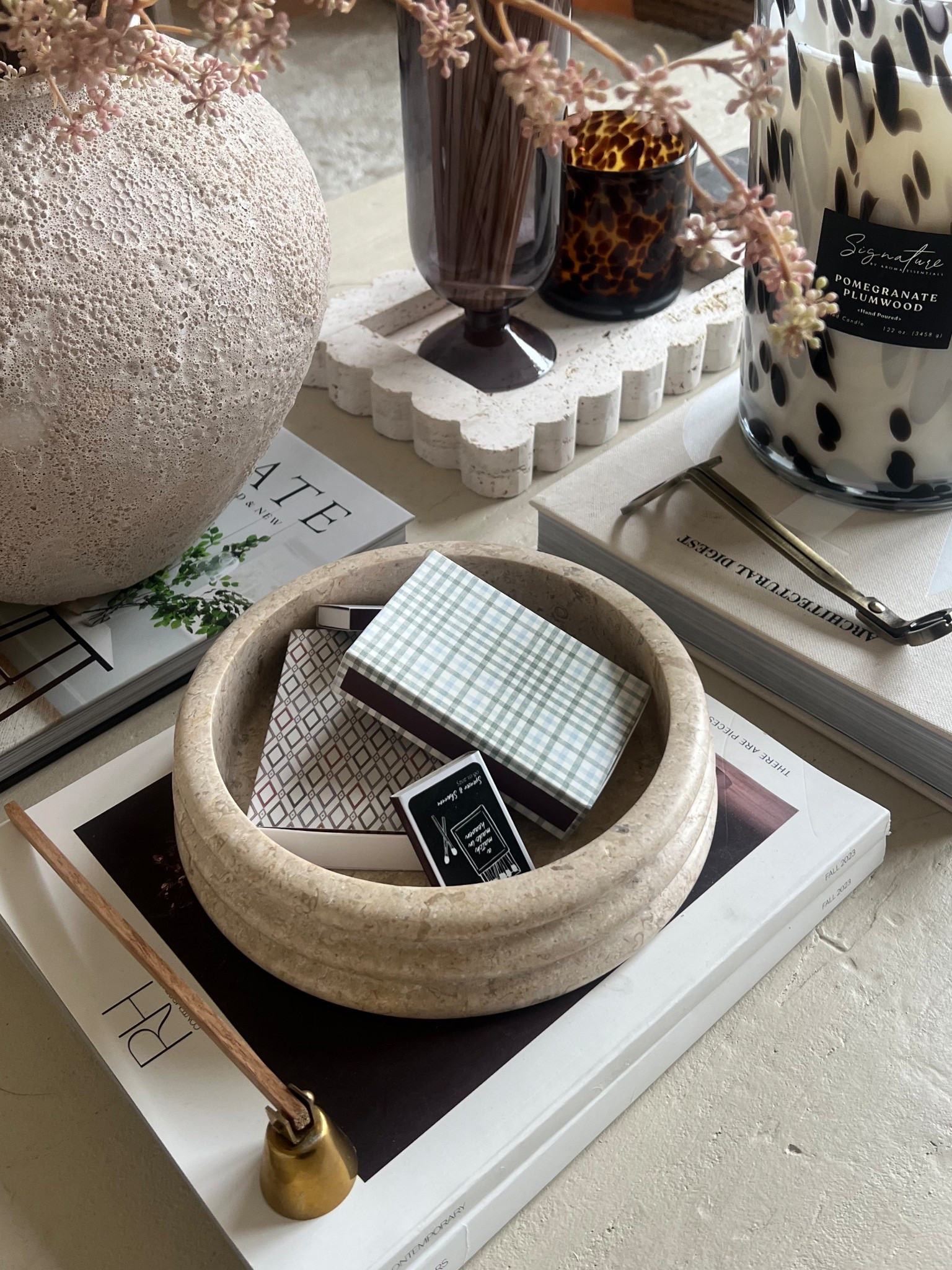 COFFEE TABLE STYLING ☁️



#LTKFindsUnder100 #LTKHome #LTKFindsUnder50