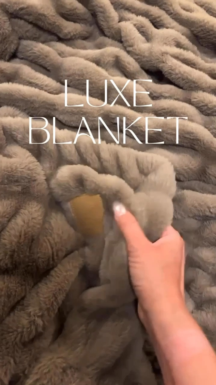 We absolutely love our blanket from @lolablankets This is the size Large in “Desert Dune” which fits 3 people on the couch for movie night, I also linked the Medium size blanket. Would make a great gift, bestseller blanket, luxe blanket, cozy blanket, neutral home decor, fall decor, gift idea, luxe blanket #lolablanketspartner #LaidbackLuxeLife

Use code KARMA for 35% off at checkout.

Hey Beautiful! Feel free to comment on this post if you have any questions! 🫶🏽

Follow me for more fashion finds, beauty faves, lifestyle, home decor, sales and more! So glad you’re here!! XO, Karma

#LTKHoliday #LTKHome #LTKGiftGuide