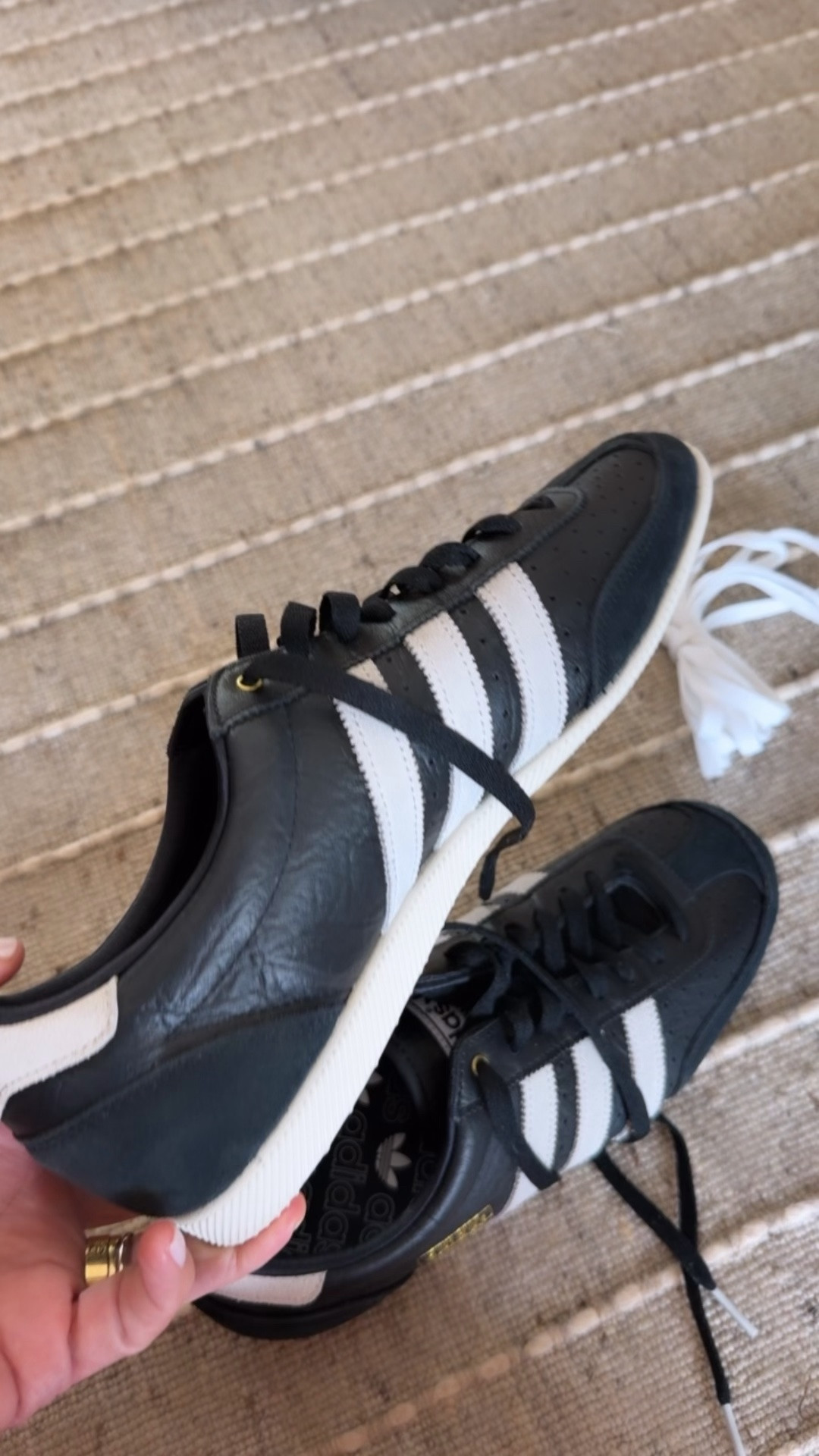 These adidas sneakers are so cute and comfortable!! If you are between sizes then size down. I’m a 9.5/10 and did a 9.5 in them.

#LTKTravel #LTKMidsize #LTKOver40
