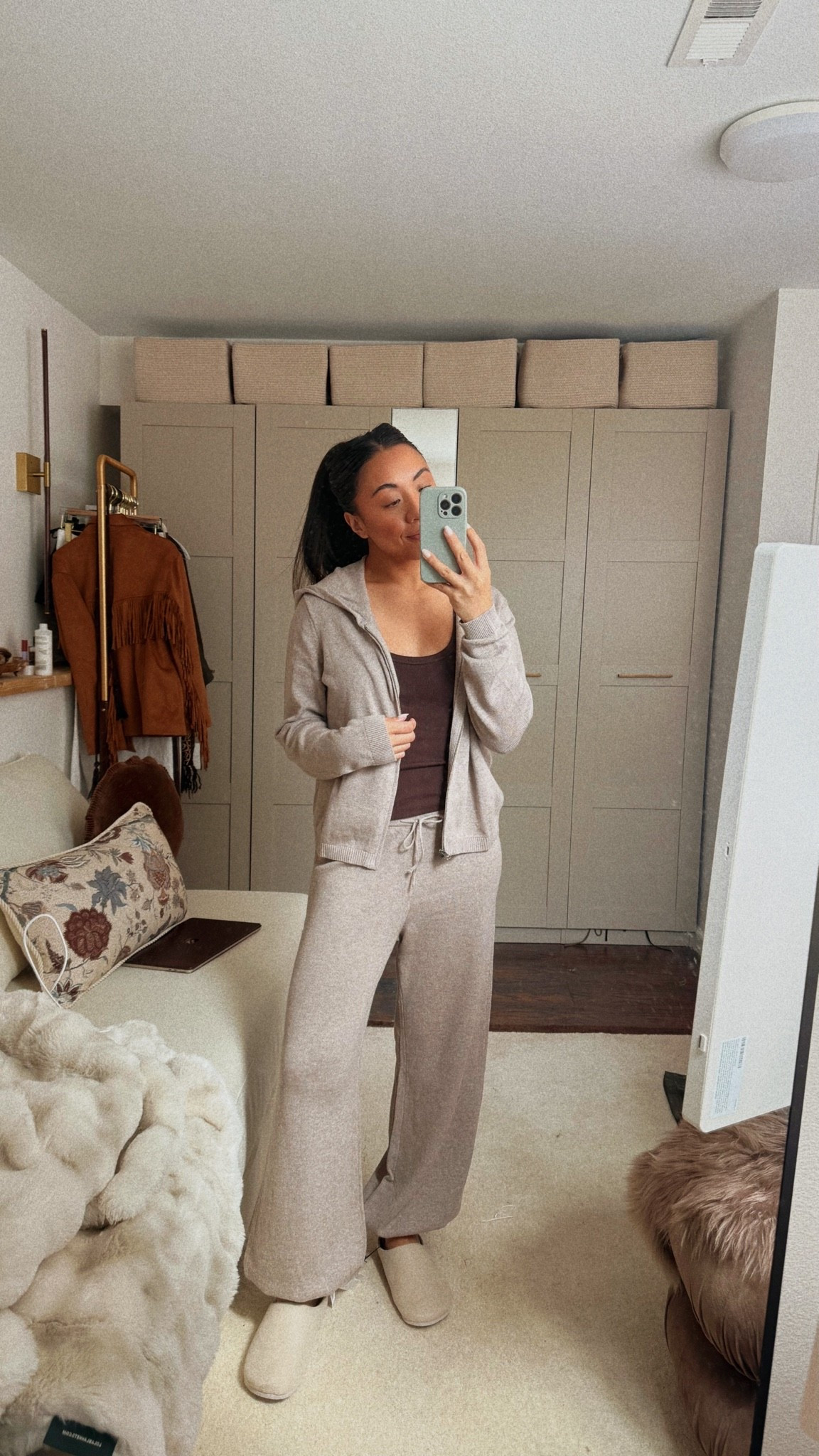 This 100% cotton matching sweater set is soooo comfy! Wearing size M petite bottoms and M hoodie

#LTKootd #LTKPetite #LTKSeasonal