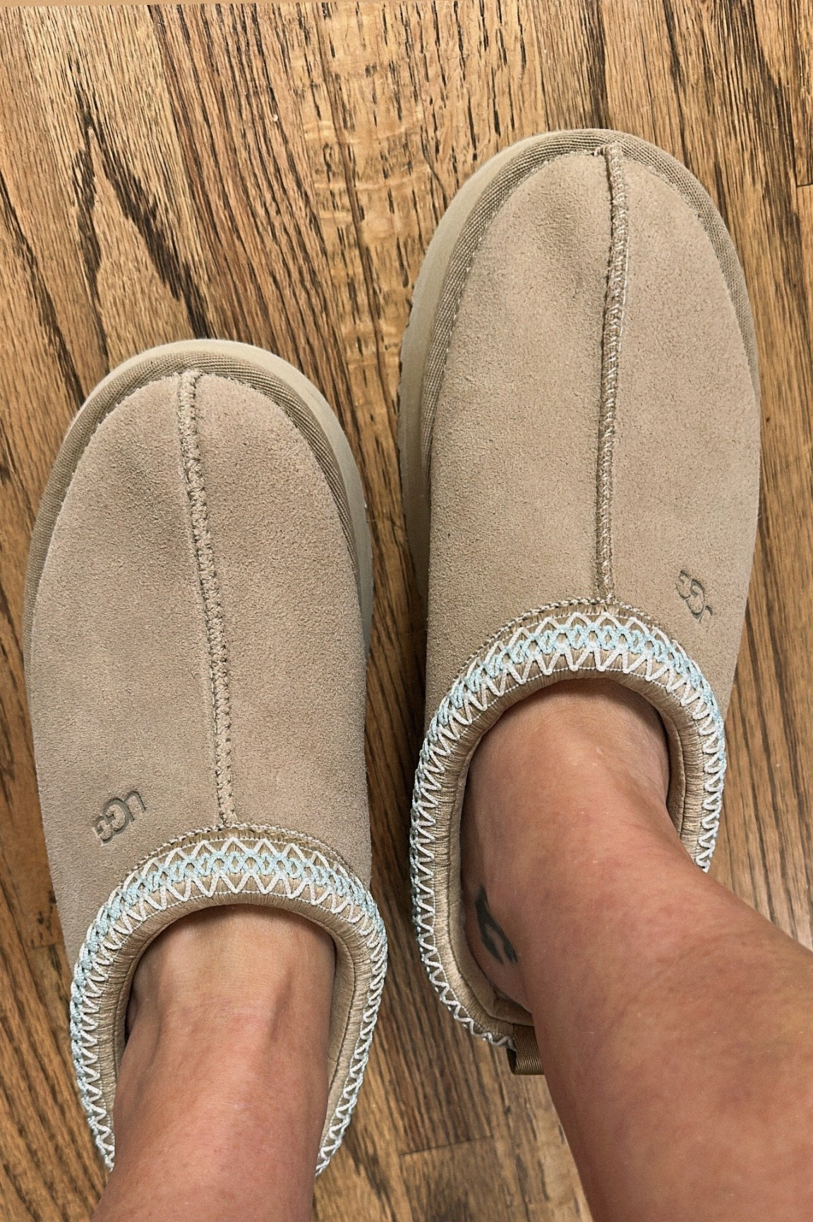 Ugg Tazz platforms are the go to gift! 

#LTKmomlife #LTKGiftGuide #LTKHoliday