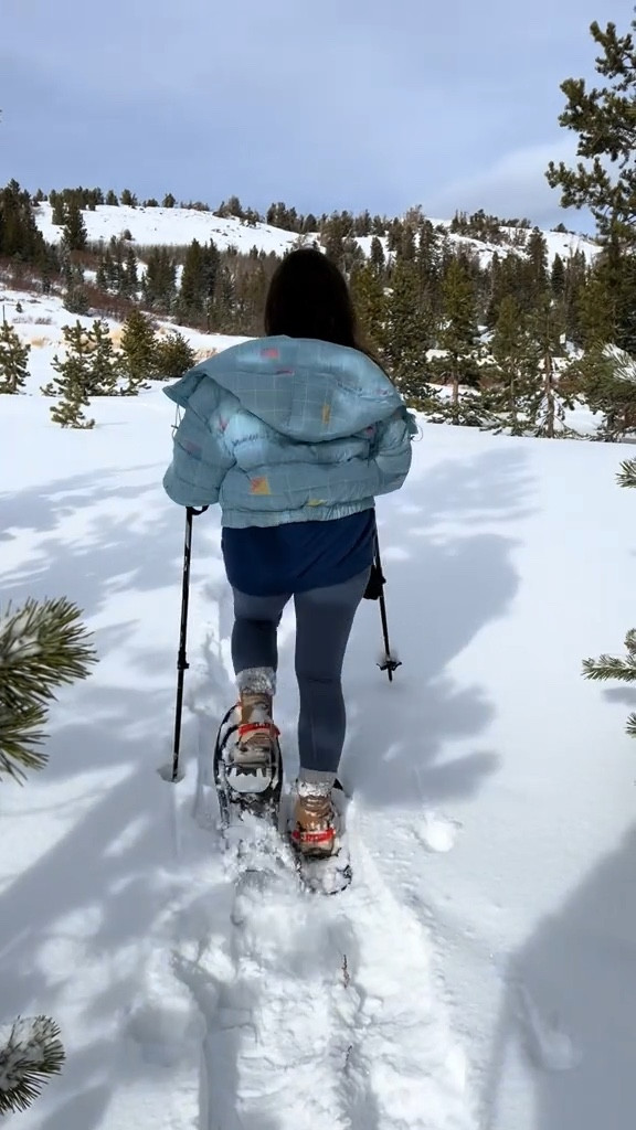 Get in goofball, we’re going snowshoeing! Wearing the softest maternity leggings (size M) ever from Amazon and my Selkie marshmallow puffer! 

I got my Selkie puffer in a mystery bag and this pattern is sold out, but I linked the same style and other puffers below! 

 #snowgear #snowadventure #selkie #selkiepuffer #pufferjacket #materniteggings #maternity #leggings #amazonfinds 

#LTKBump #LTKSeasonal #LTKMidsize