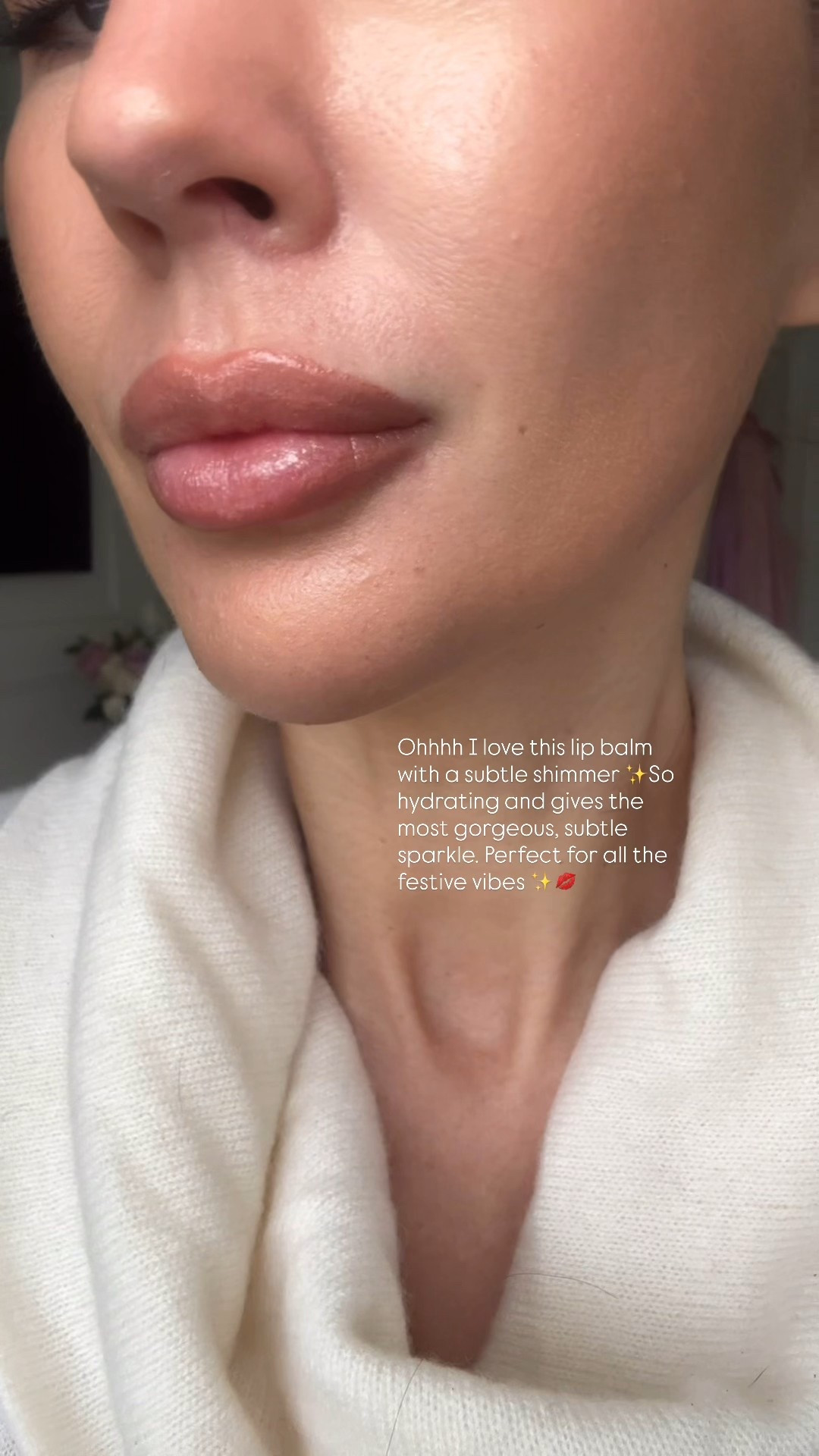 Festive subtle lip shimmer bomb

Festive make up festive beauty everyday beauty beauty skin care

#LTKwinter #LTKbeauty