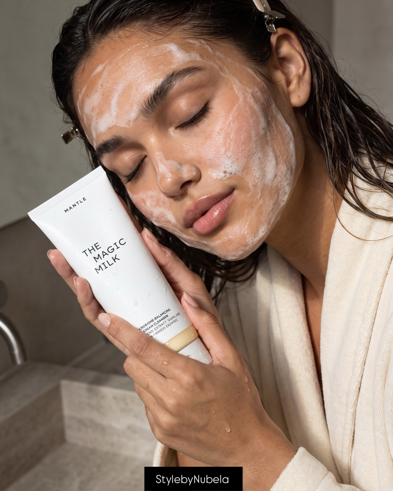 A Day in Scandinavian Skin 🤍✨ | Minimal Lifestyle Beauty Diary with @mantle_skin

Scandinavian beauty is all about simplicity, consistency, and intentional rituals. Instead of complicated routines, it focuses on nourishing the skin, embracing natural beauty, and creating small moments of self-care throughout the day.

✨ The Scandinavian Beauty Philosophy:
🤍 Less but better
🌿 Quality over quantity
✨ Consistency over quick fixes
🕯️ Beauty as a daily ritual

✨ The Vibe:
Minimal, intentional, and effortlessly luxurious—a beauty routine inspired by Nordic calm, soft textures, and the art of slowing down.

Perfect for anyone who loves minimalist skincare, clean beauty aesthetics, wellness routines, and quiet luxury lifestyle inspiration.

Scandinavian skincare routine, Nordic beauty routine, minimalist skincare routine, clean beauty aesthetic, luxury skincare diary, MANTLE skincare, slow beauty lifestyle, Scandinavian lifestyle aesthetic, glowing skin routine, self care rituals

#scandinavianbeauty #nordicbeauty #skincareroutine #slowbeauty #cleanbeauty

#LTKBeauty #LTKselfcare #LTKmomlife