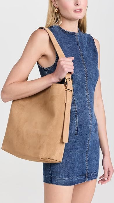 Madewell Women's Essentials Bucket Tote | Amazon (US)