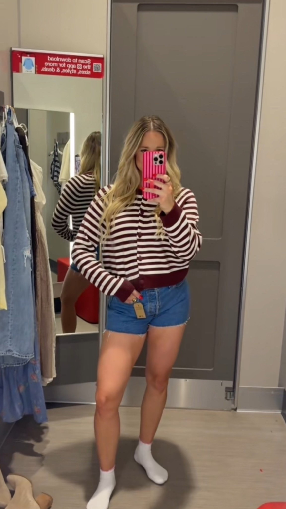 Target stripped sweater // button up maroon // spring fashion // summer style // cute mom fit 