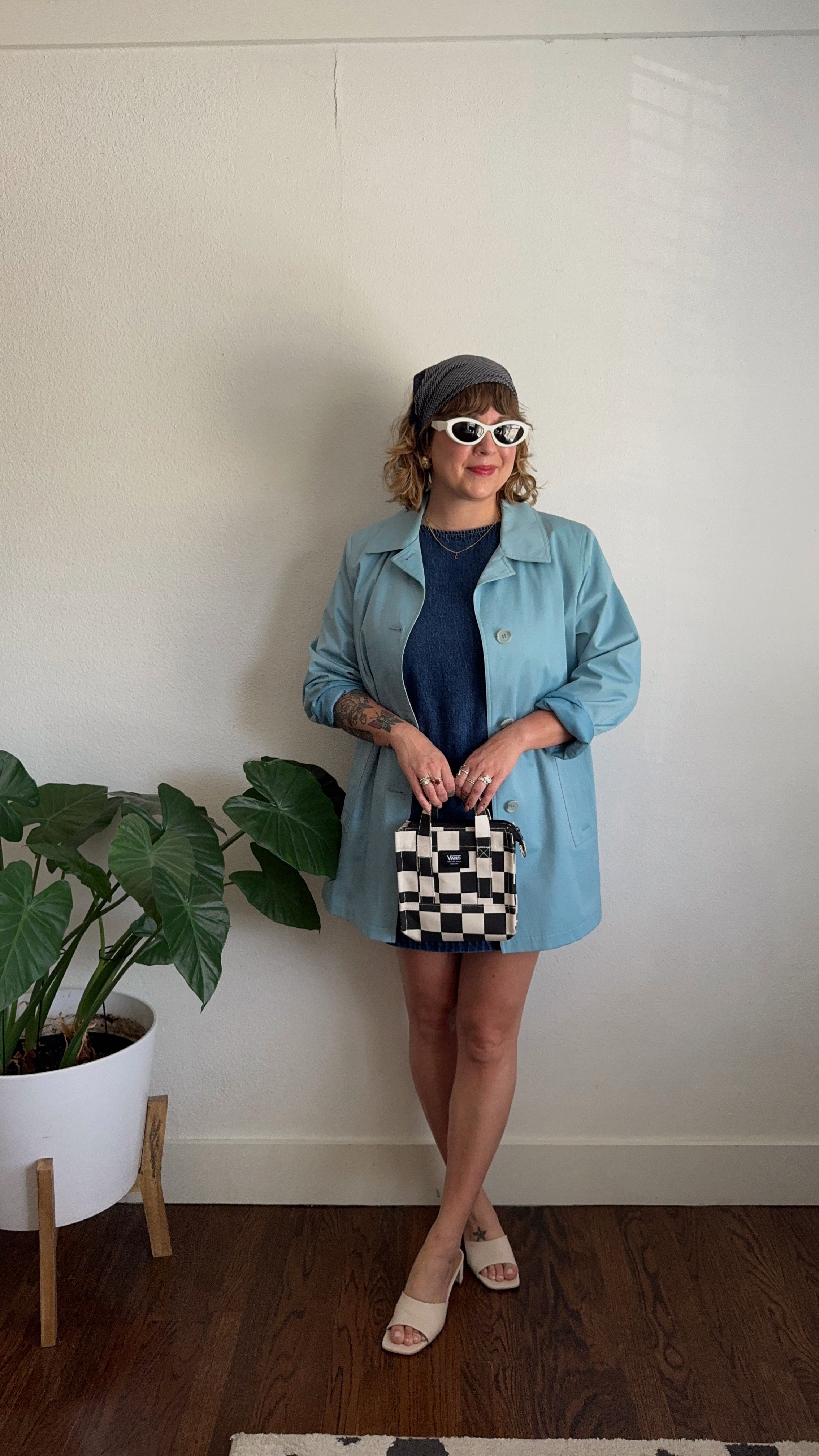 Spring outfit inspo 💙


Note, some items are secondhand, but I did my best to find some similar items that were new & second-hand 

Spring outfits, midsize style, spring dress, Mother’s Day, Easter outfit 

#LTKSeasonal #LTKStyleTip #LTKMidsize