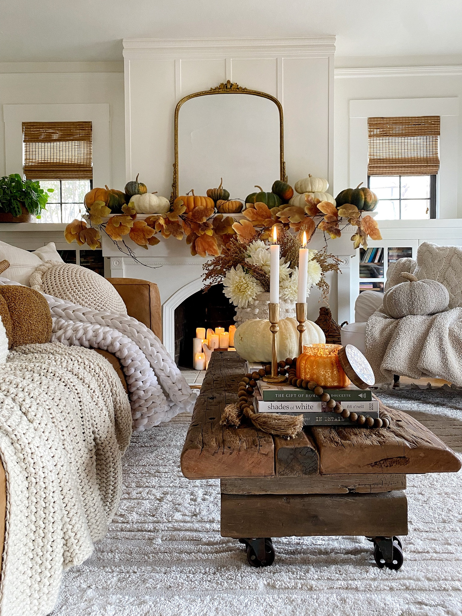 Shop my Living Room🍁
#livingroom #homedecor #fall #falldecor #autumn #cozy 

#LTKSeasonal