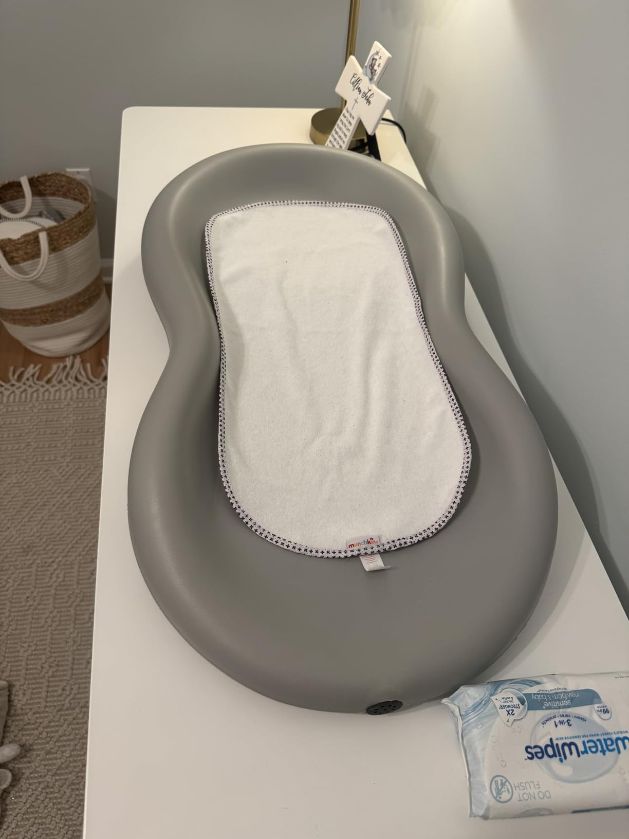 Keekaroo Peanut Changer Grey – the Original - Easy-to-Clean Changing pad and the only Shell Ove... | Amazon (US)