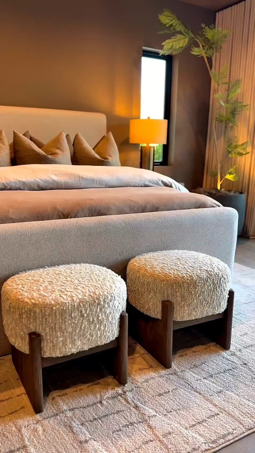 These ottomans stole the show in my master bedroom! Plush and the perfect neutral toned find! 💕✨

Neutral ottomans. Primary bedroom. Master Bedroom Finds. Elevated Finds. Wayfair Find. Neutral Bedding. 


#LTKFindsUnder100 #LTKGiftGuide #LTKHome