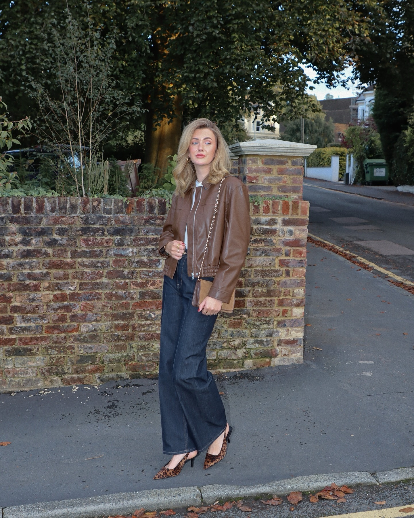 The colour of the season 🤎

I sized up in this jacket for a more oversized fit but I’m so impressed with the quality. 

#autumnoutfitideas #marksandspencer #howtostylebrown #tallfashionblogger

#LTKwinter #LTKautumn #LTKuk