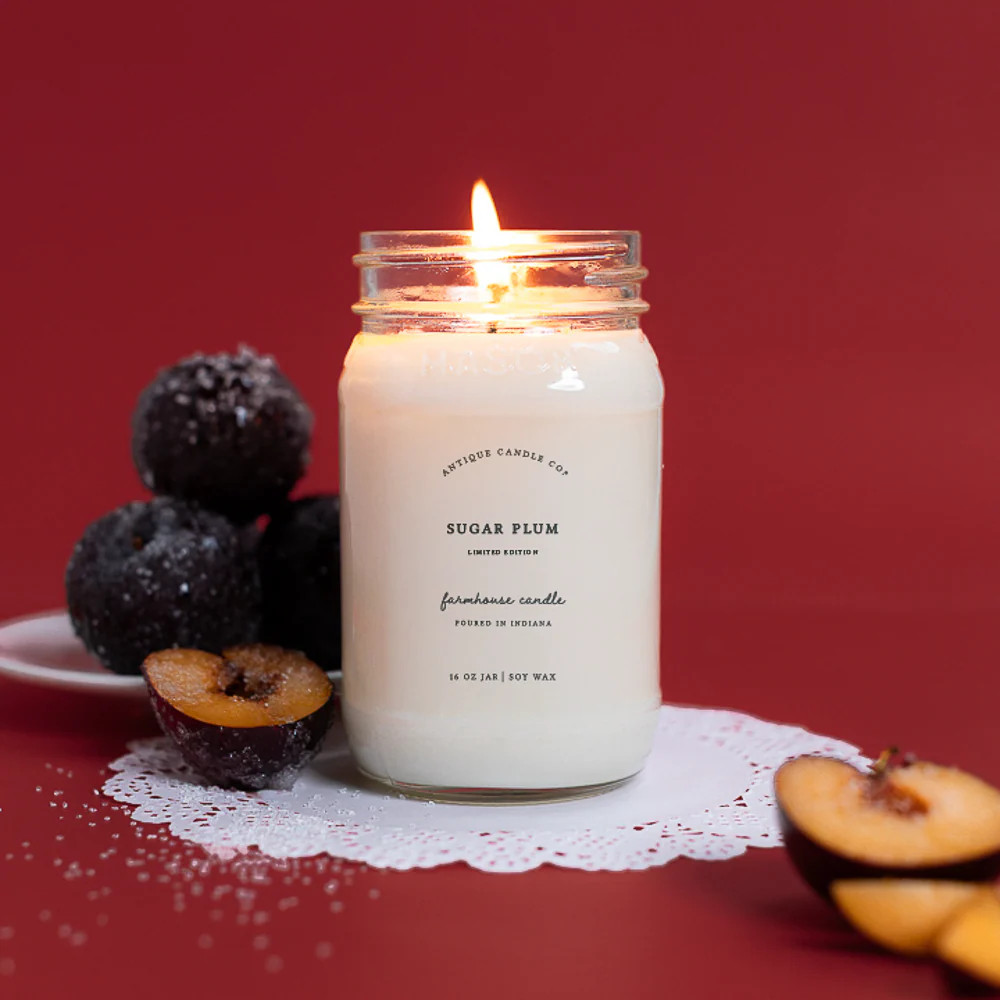 Sugar Plum 16 oz candle | Antique Candle Co.