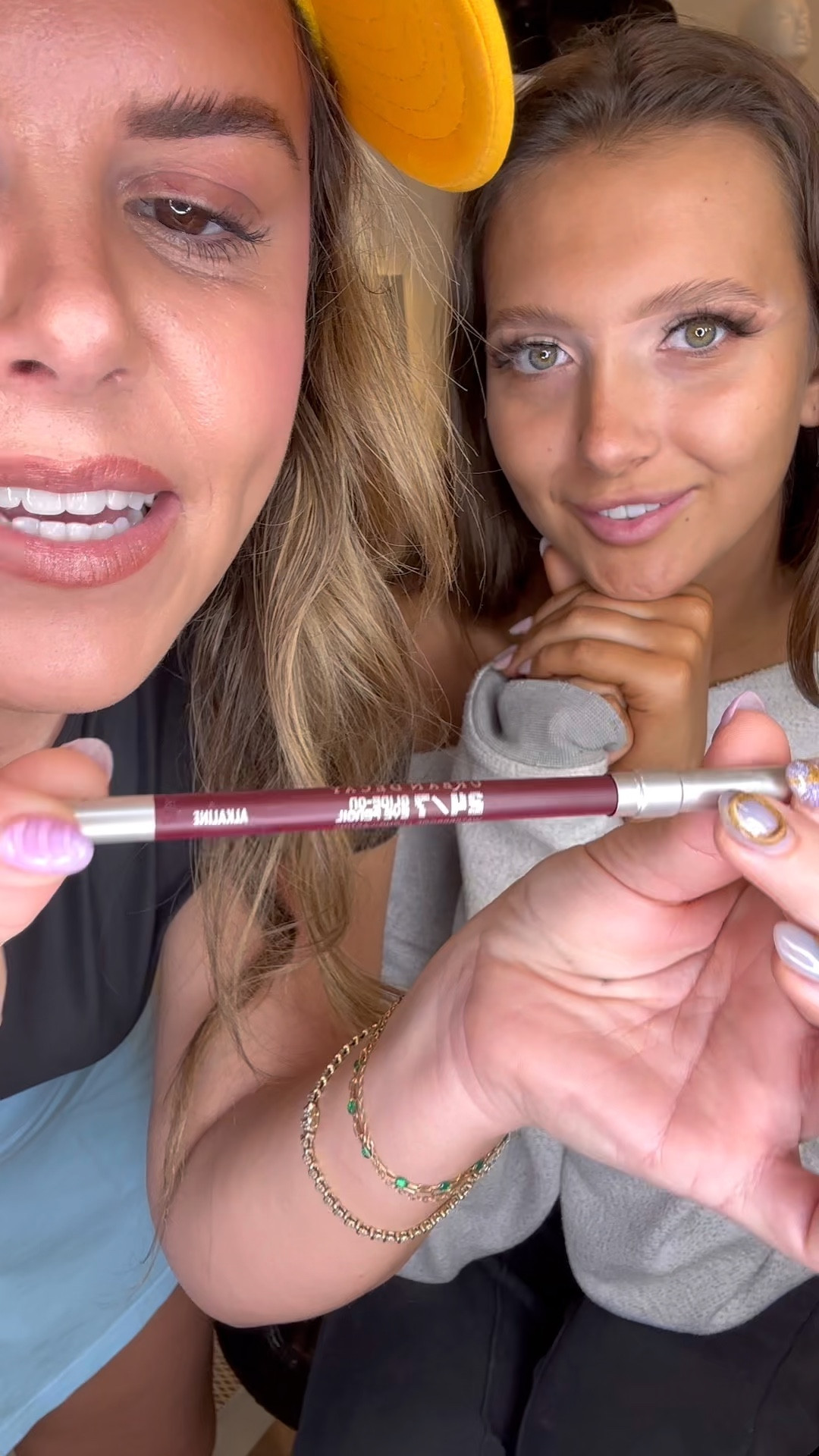 Neutral glam makeup vlog!

#LTKStyleTip #LTKVideo #LTKBeauty