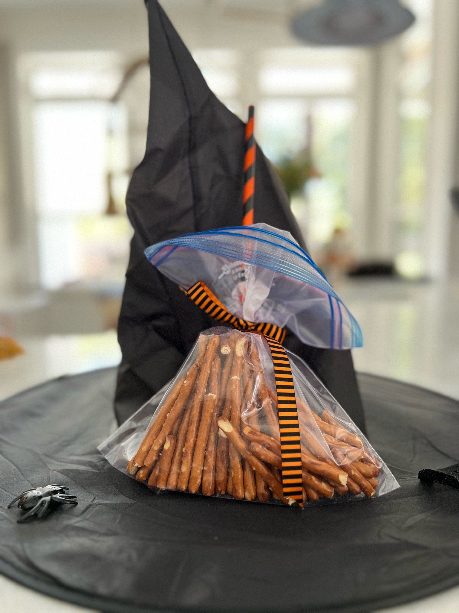 Happy Halloween with a cute and simple classroom treat! 

#LTKSeasonal #LTKparties #LTKHalloween