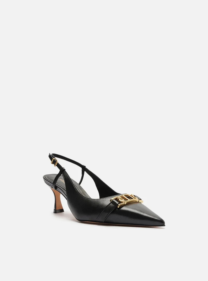 Scarpin Preto Arezzo Couro Bico Fino Slingback Metal | ZZ Mall (BR)