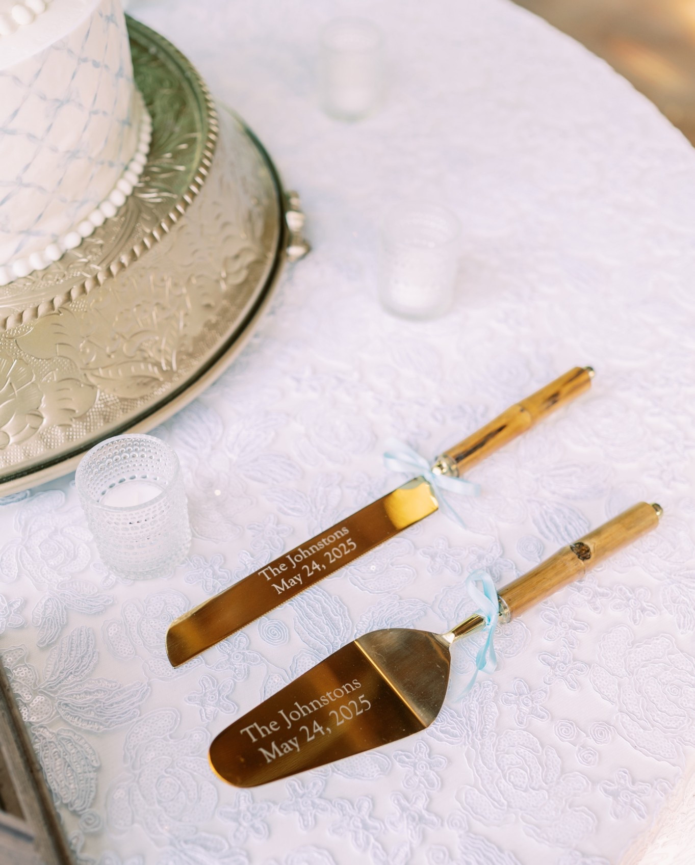 Engraved wedding cake knives!

#LTKWedding