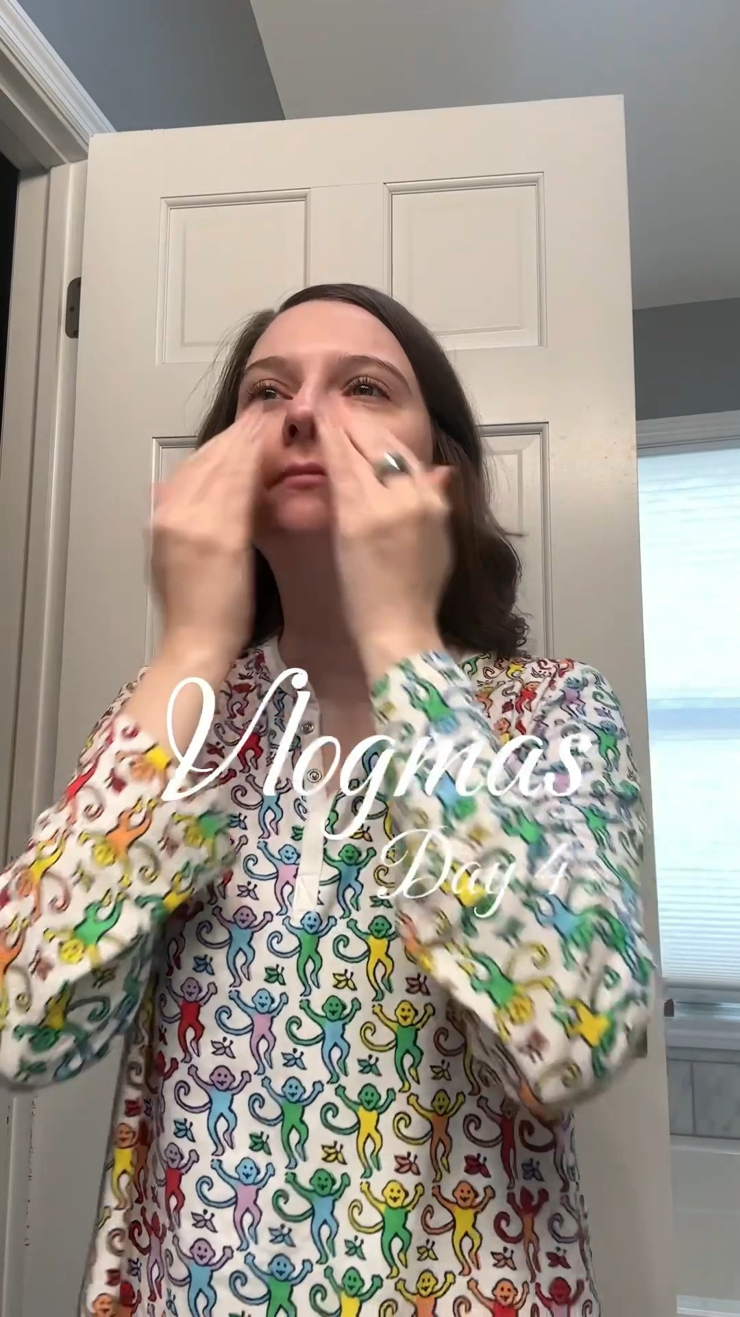 Vlogmas day 4 details! 

#LTKmorningroutine #LTKvlog #LTKdayinmylife