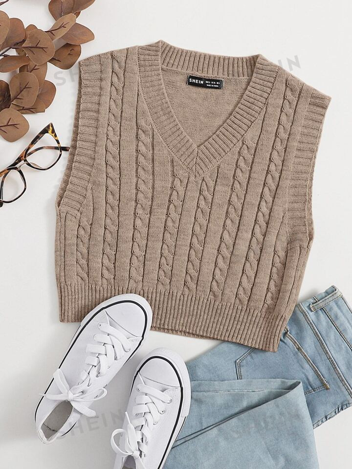 SHEIN EZwear Cable Knit Sweater Vest | SHEIN