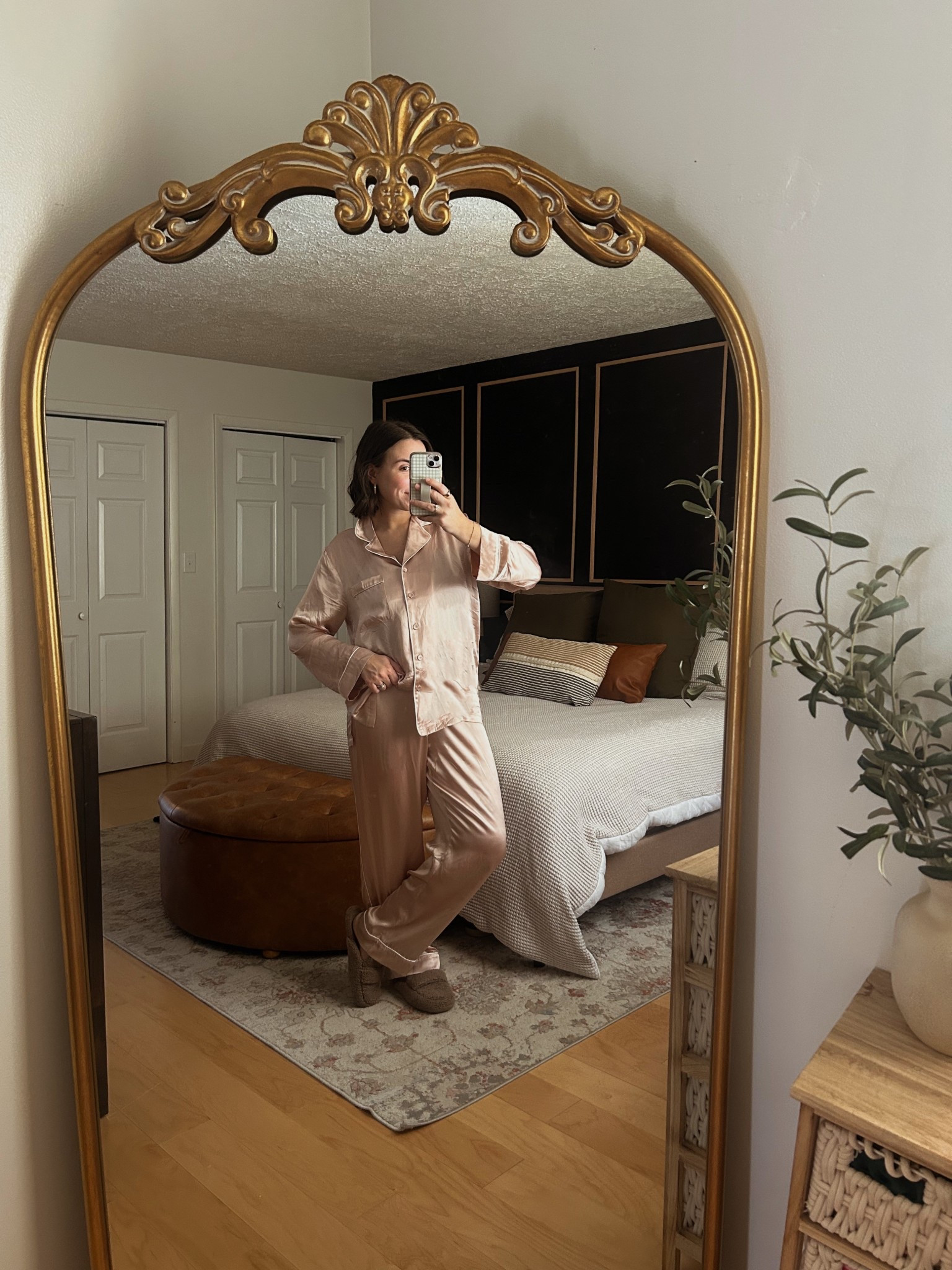 Best sleep ever in these soft, luxurious pjs 🩷☁️✨say “WANT” and I’ll send all the details your way!! 

It’s hard to feel put together when you’ve been dealing with sick kiddos and are stuck inside for days on end.. but trust me when I say these are soo comfy + amazing! Made me feel so much better while lounging and soaking in all the cuddles!! 🫶🏻

@Papinelle Sleepwear  #effortlessluxury #papinellepajamas #luxurypjs #gifted 

#LTKdayinmylife #LTKmomlife #LTKootd