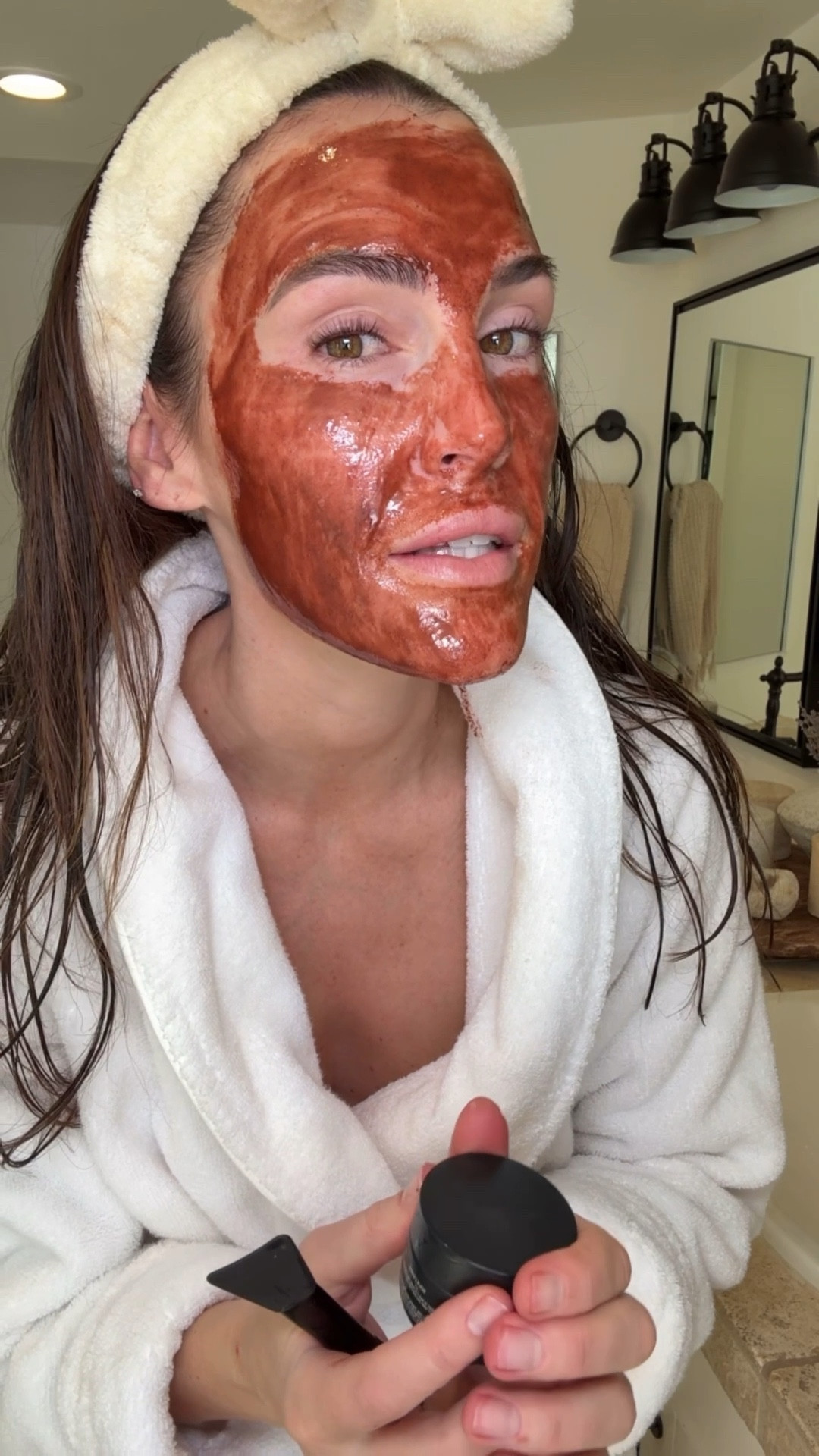 Clean beauty self-care Sunday 🧖🏻‍♀️ Today’s essentials below…
+ plumping mask
+ exfoliating mask
+ silicone brush
+ bow spa headband
+ non-toxic hair mask
+ robe 

Skin
Skincare 
Clean beauty 

#LTKmomlife #LTKBeauty #LTKselfcare