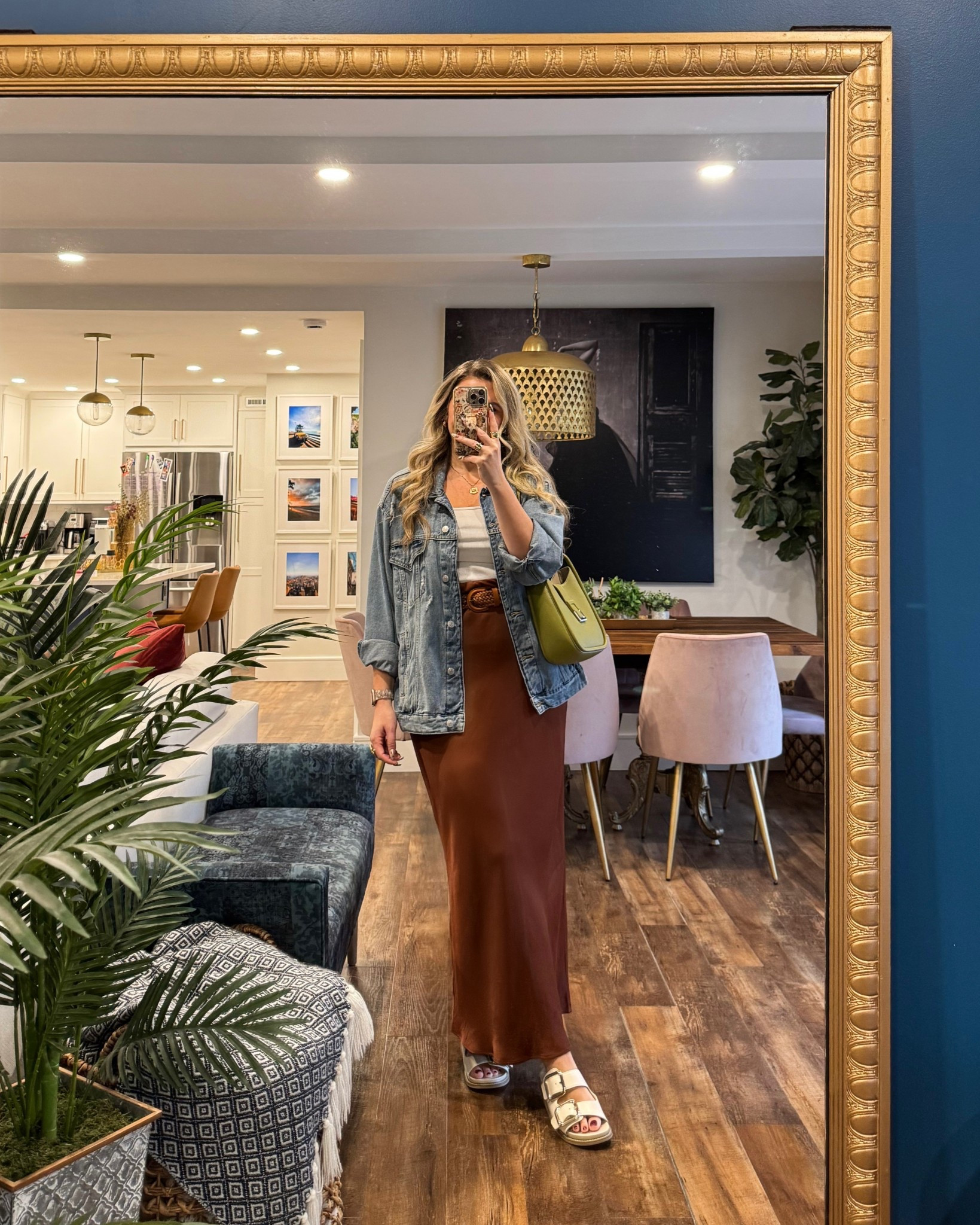 Anthropologie Tilda skirt wearing a large but the waist is a little big, would probably opt for a medium next time 

#LTKSeasonal #LTKStyleTip #LTKMidsize