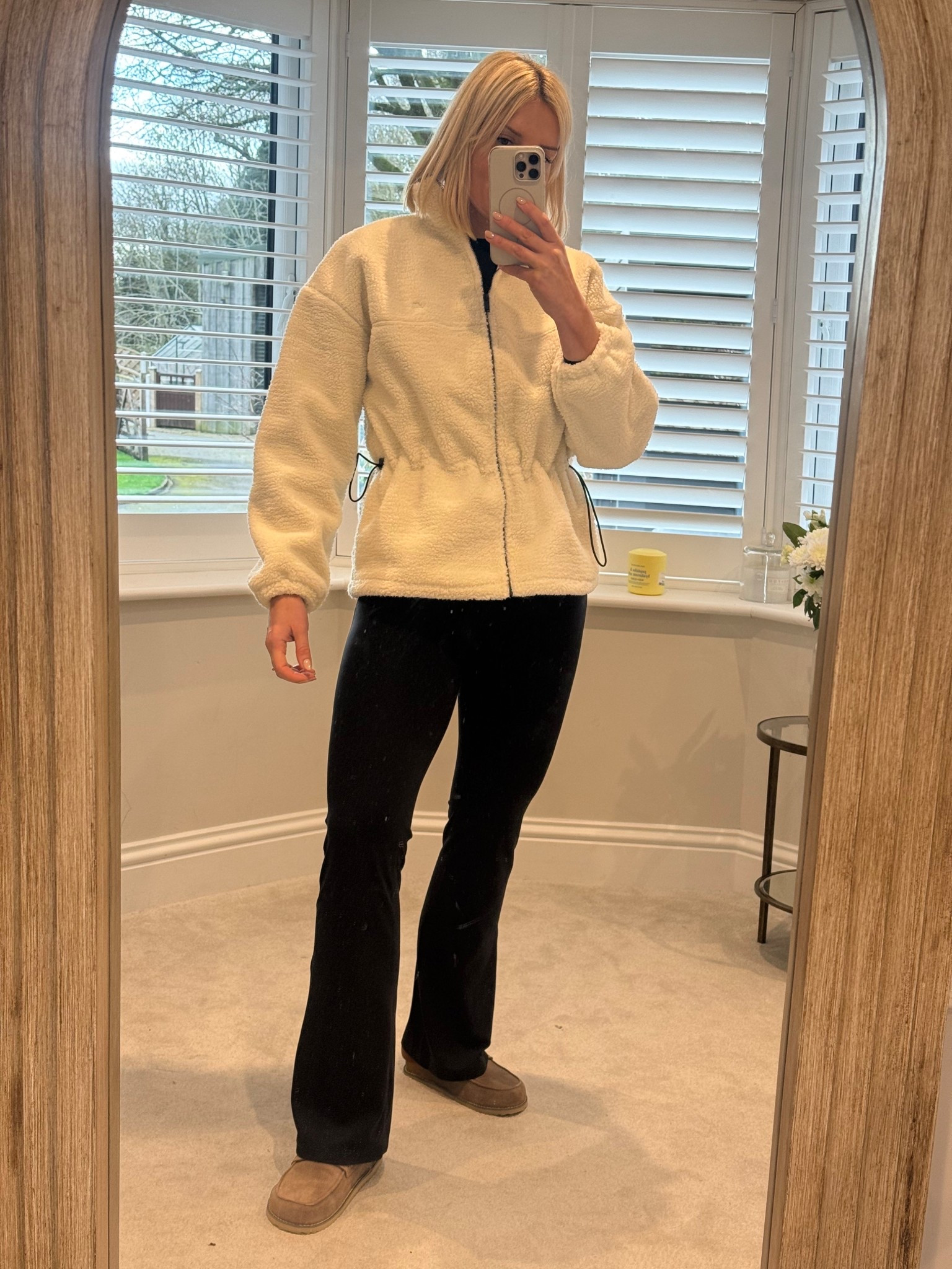 Buttery soft base layers with a gorgeous structured fleece for today’s OOTD

#LTKspring #LTKstyletip #LTKfitness