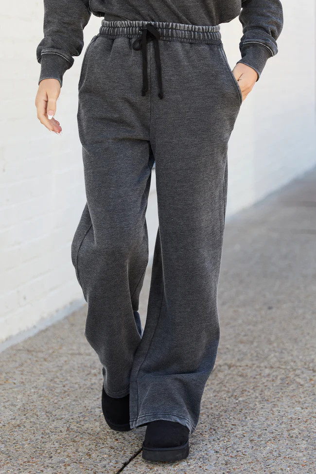 Learn As You Go Black Acid Washed Sweatpants | Pink Lily