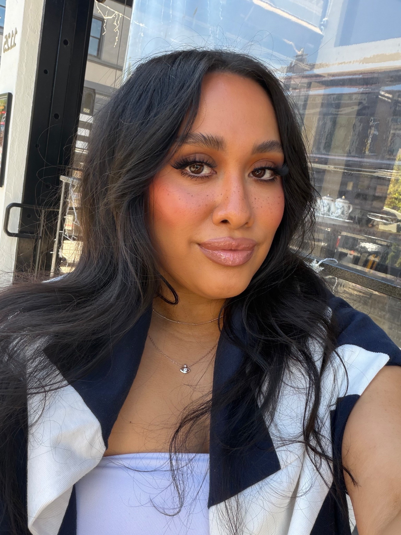 Friday Faux Freckle Glam

#LTKgrwm #LTKBeauty #LTKselfcare