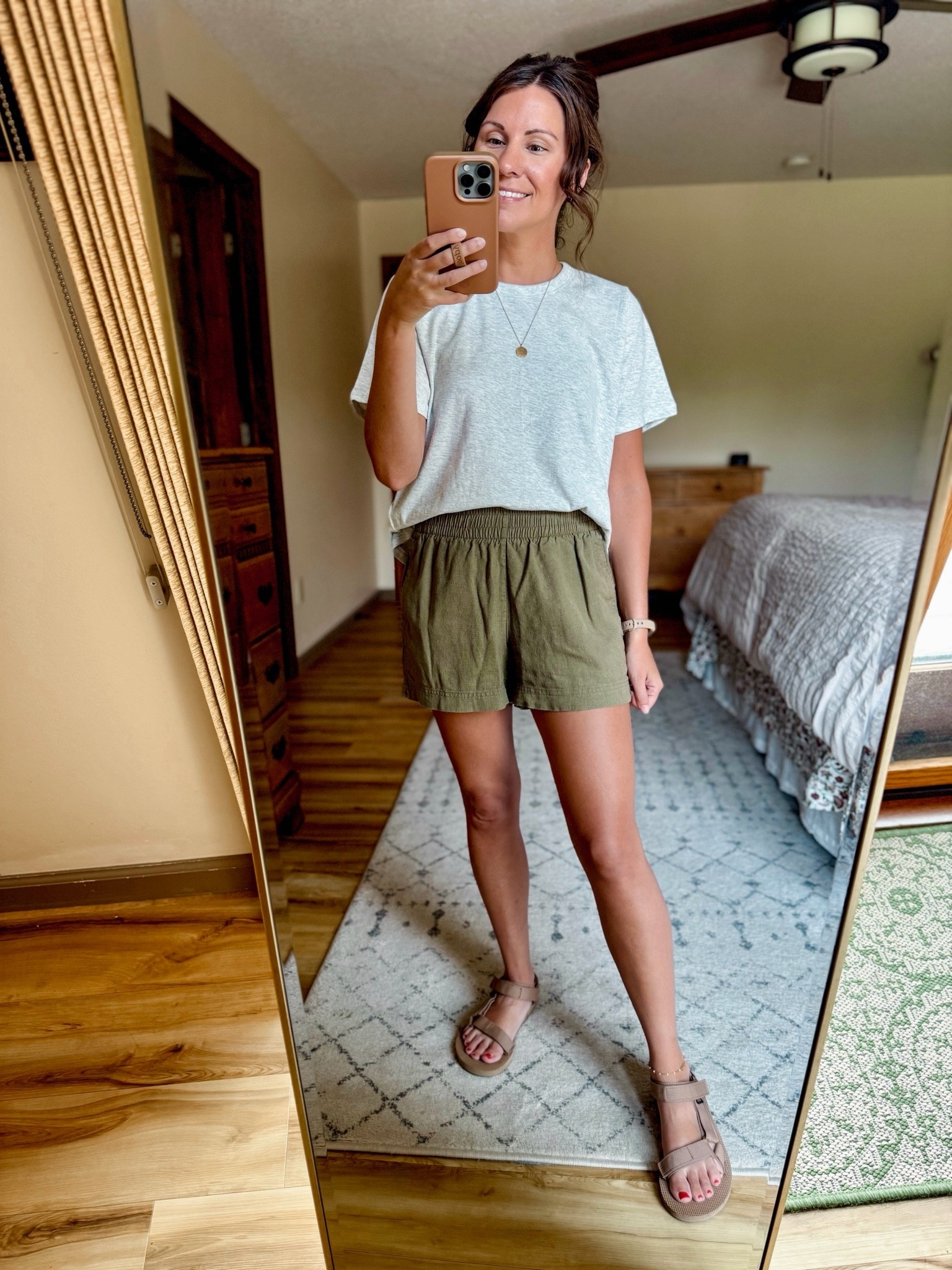 Small in my tee, xxs in my shorts and 6 in my teva sandals

#LTKPetite #LTKootd #LTKgrwm