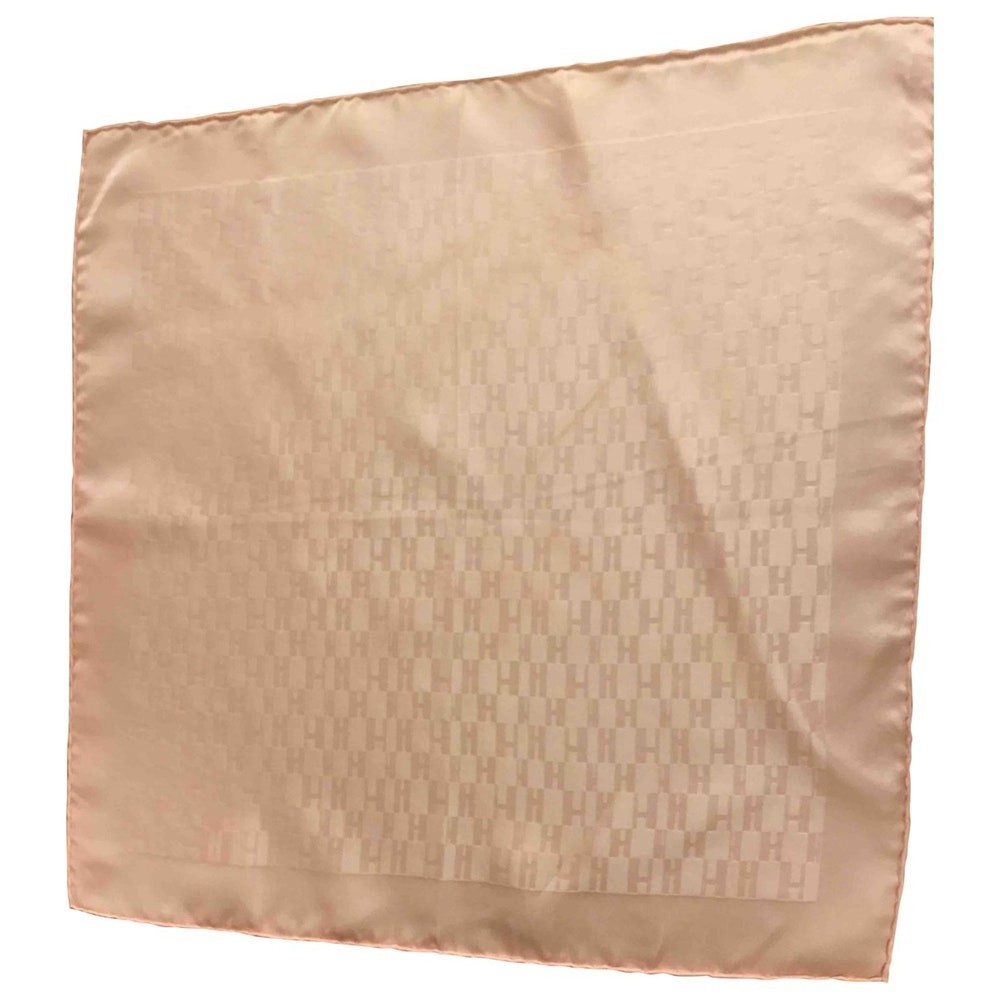 Châle silk scarf 24 | Vestiaire Collective (Global)