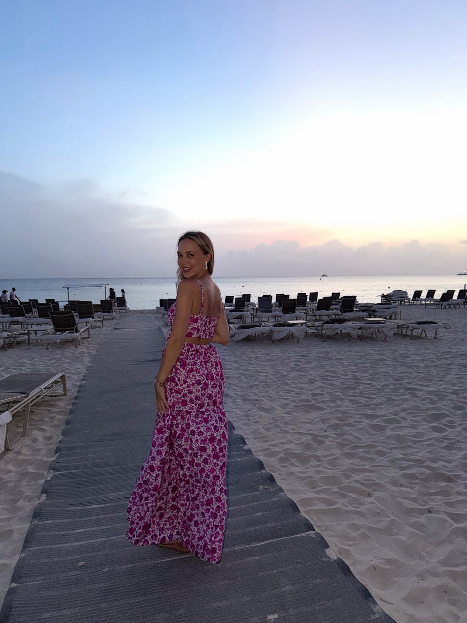 Purple floral maxi dress

#LTKgrwm #LTKdayinmylife #LTKootd