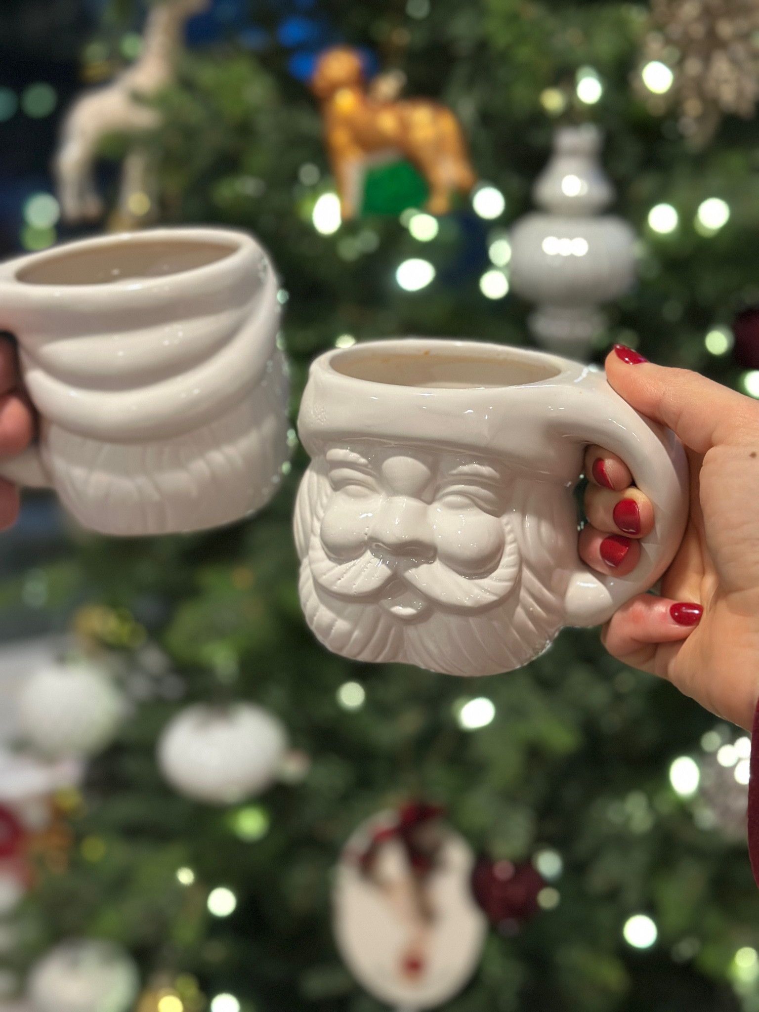 Santa Coffee Mugs! 🎅

Now is a great time to stock up for next year while they are on sale! 

Boxing Day Sale , Santa Coffee Cup 

#LTKSaleAlert #LTKHoliday #LTKHome