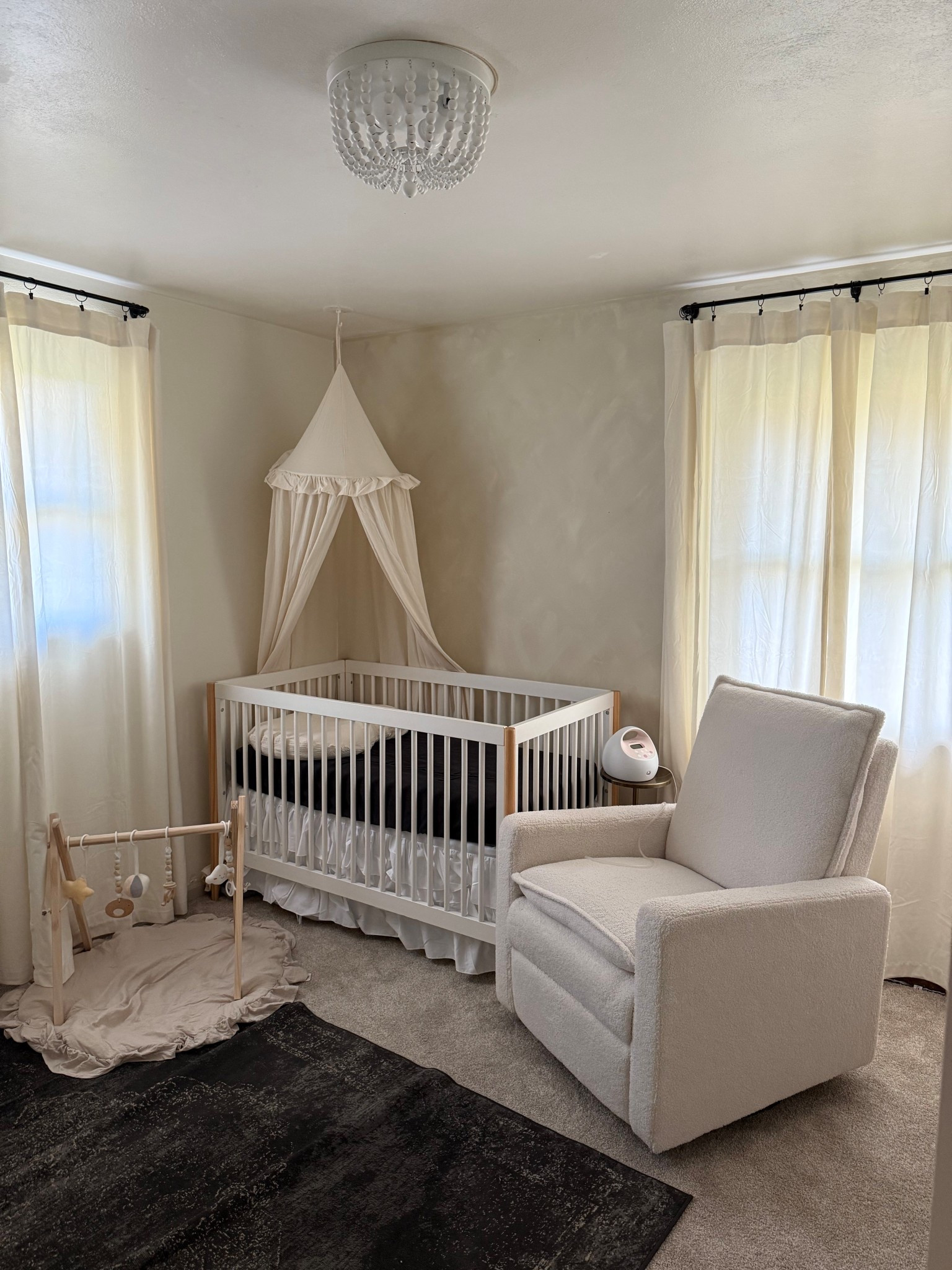Simple, clean nursery. So neutral and peaceful. ☁️✨🧸

#LTKBaby
