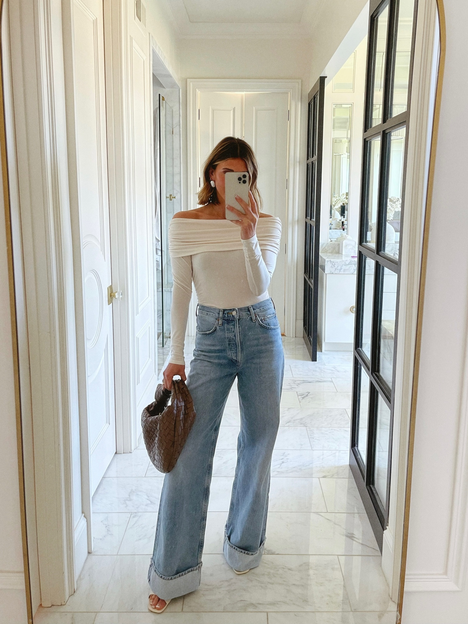 Spring date night outfit idea
I sized down in my jeans 
Wearing size small in my top