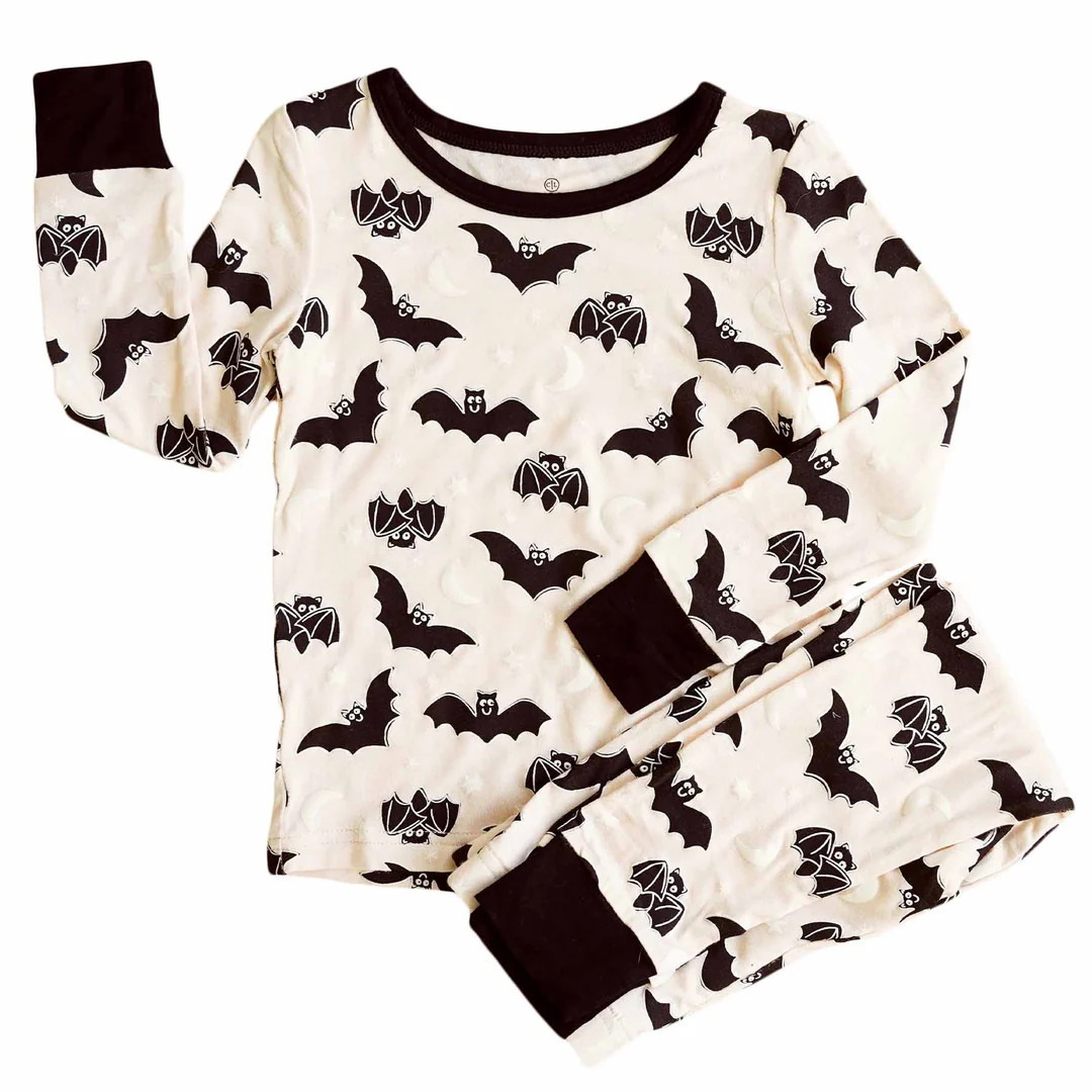 Scaredy Bats Two Piece Pajama Set | Caden Lane