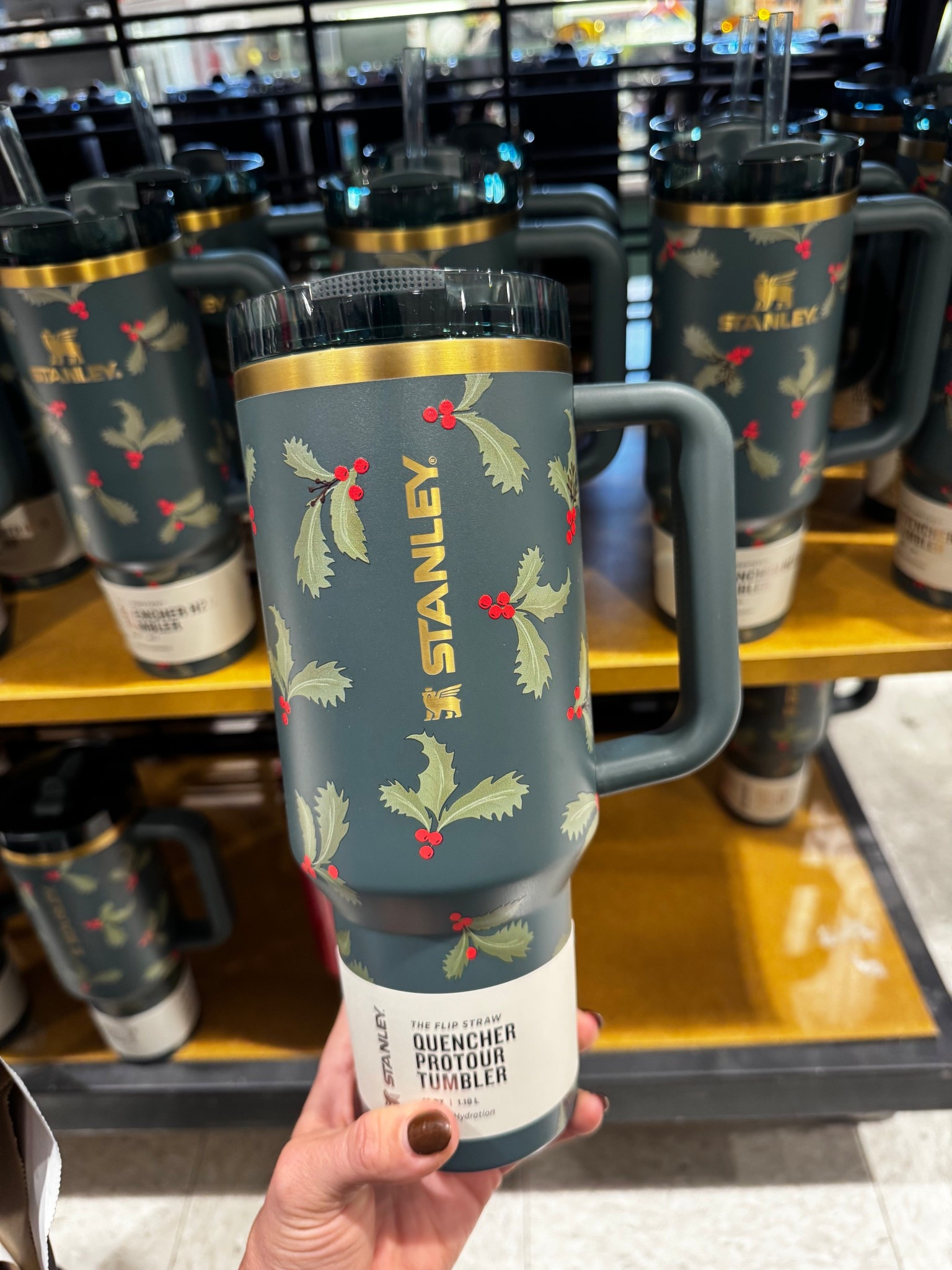 Christmas Stanley NOW avail! 
Great gift idea! 


#LTKFindsUnder100 #LTKHoliday #LTKGiftGuide