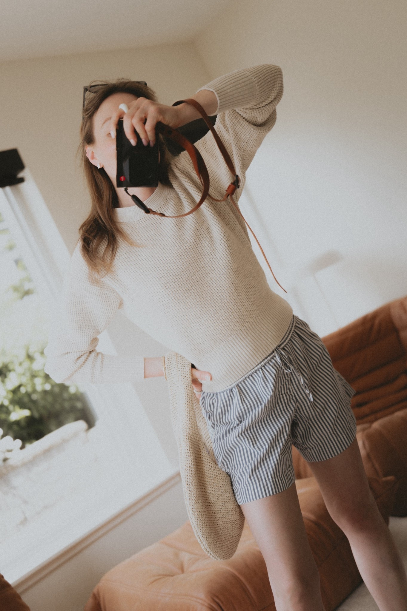 Cotton shorts and sweaters from now on ☀️ 
Shorts: Gap
Cropped sweater: Buck Mason
Bag: COS

#LTKmomlife #LTKSeasonal #LTKSwim