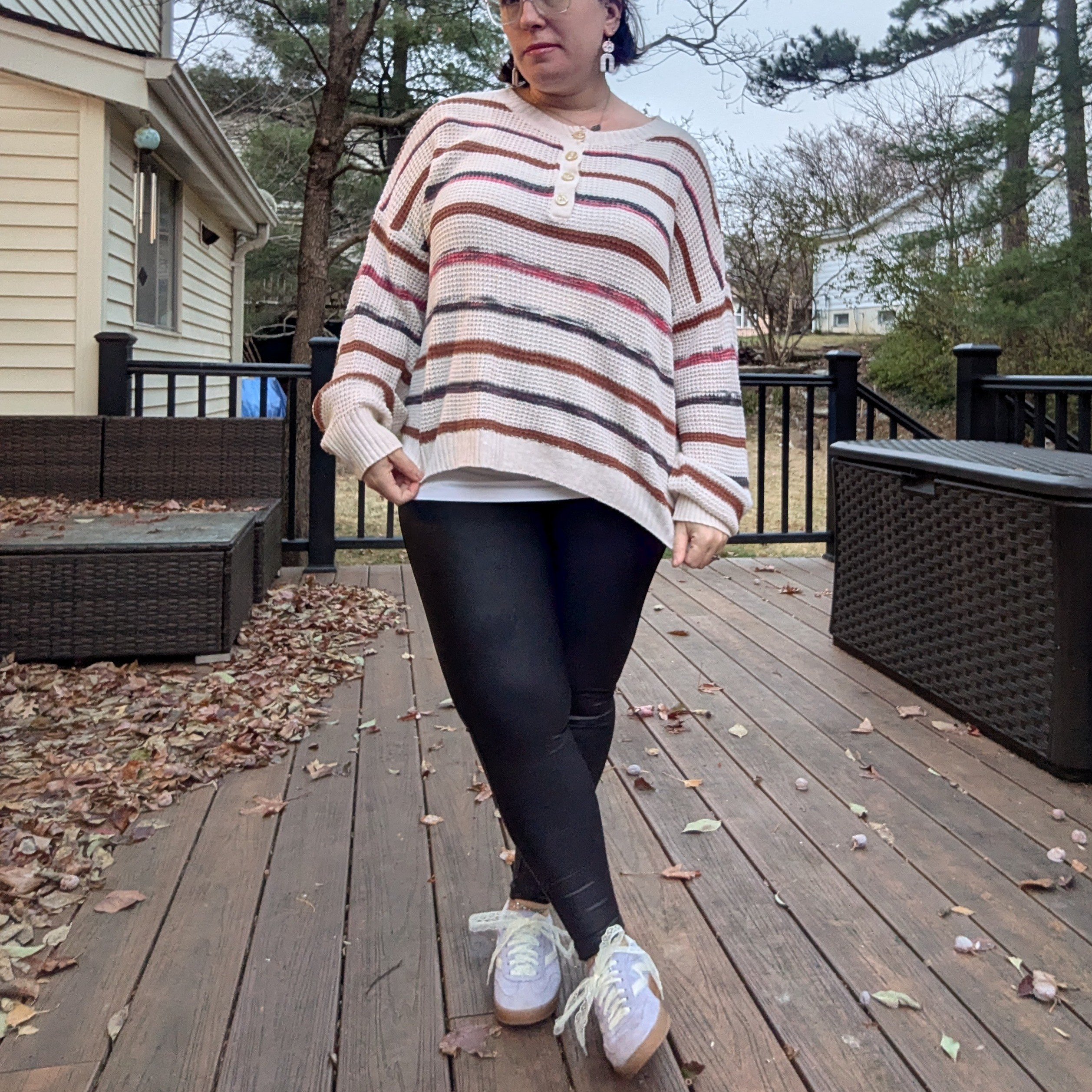 Tops similar, leggings follow chart, shoes tts

#LTKSeasonal #LTKMidsize #LTKPetite