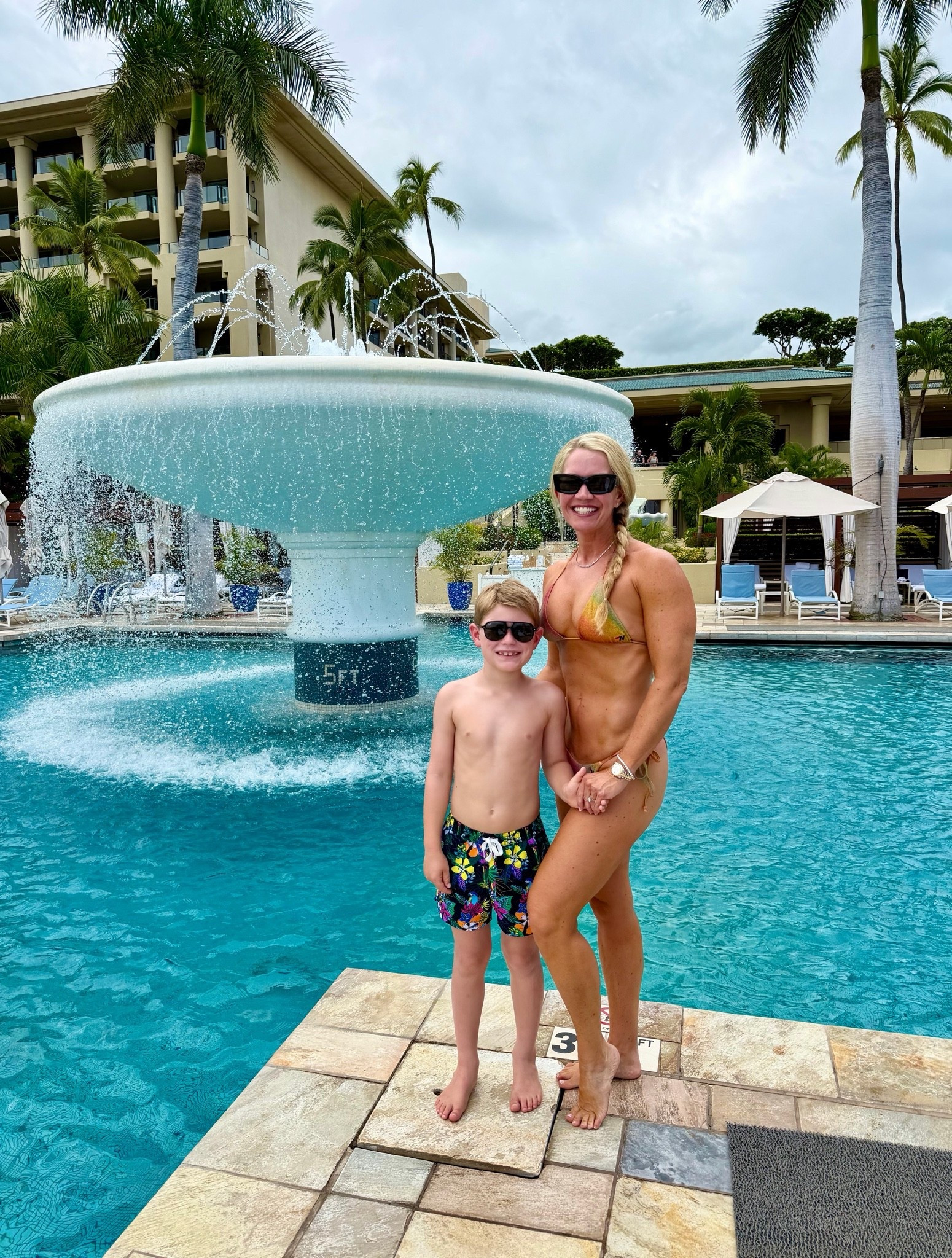 Hawaii pool day 😎

#LTKKids #LTKTravel