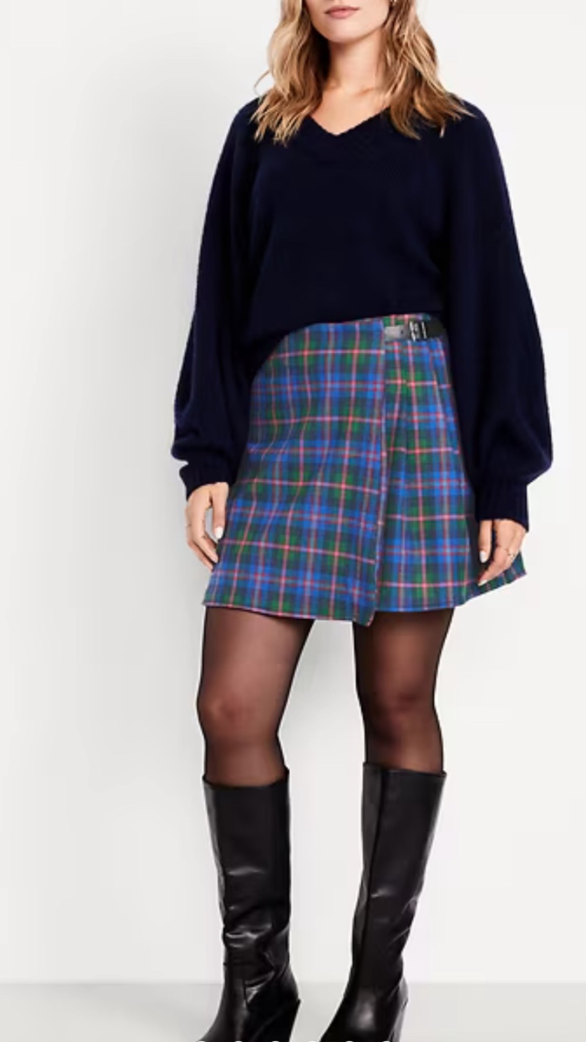 Fall plaid skirt 


#LTKHoliday #LTKSeasonal #LTKFindsUnder50