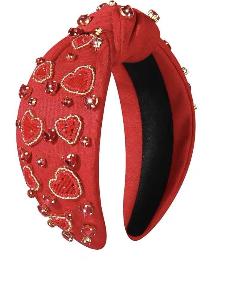 Calling all my headband girlies!!!! How cute are these Valentine head bands!! ❤️❤️

#LTKFindsUnder50 #LTKSeasonal