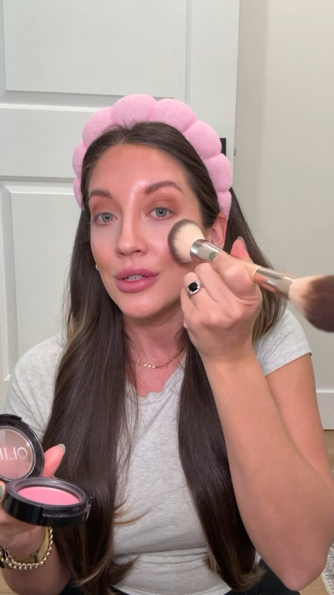 Dibs beauty is 20% off for the spring sale and this duo face brush that blends, builds, and sets is a non negotiable for me! 

#LTKWatchNow #LTKBeauty #LTKSpringSale